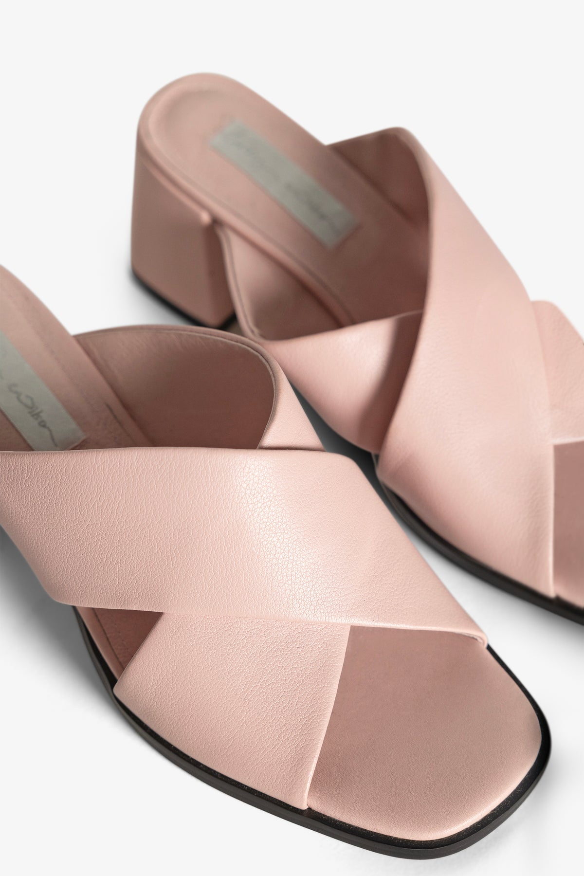 Lane Cross Front Mule
