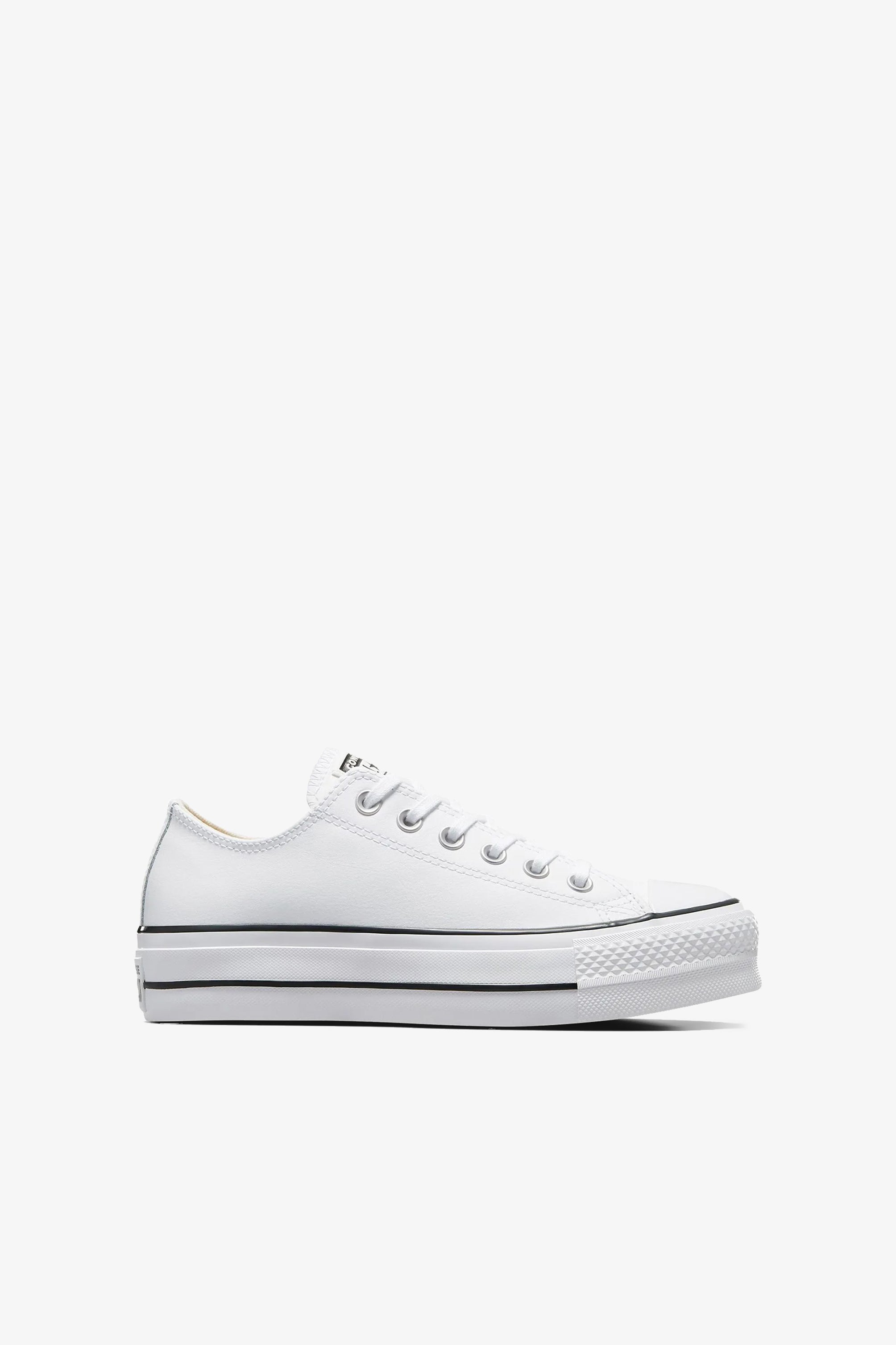 Chuck Taylor Platform Leather Low Tops