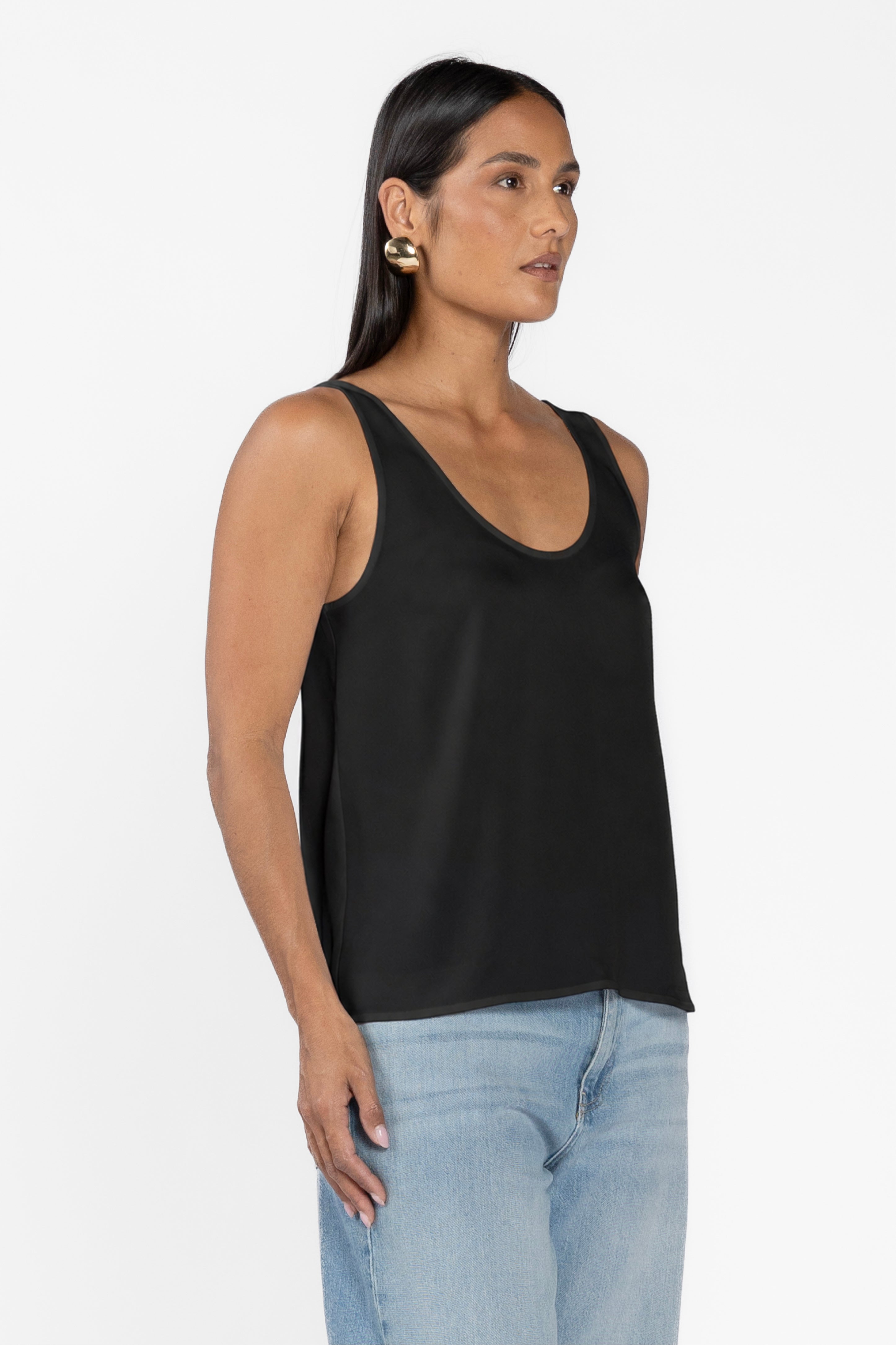 Anna Scoop Neck Cami - Black