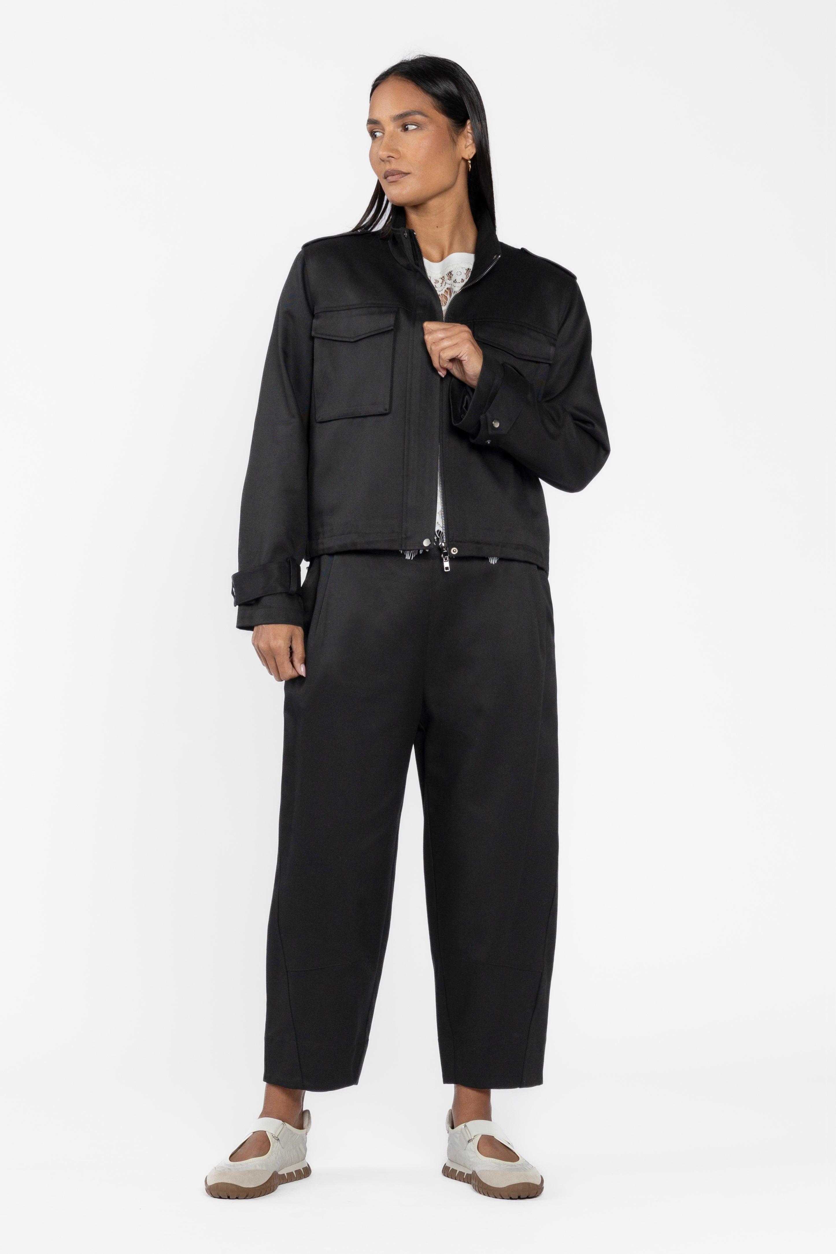 Bella Barrel Leg Cropped Pant