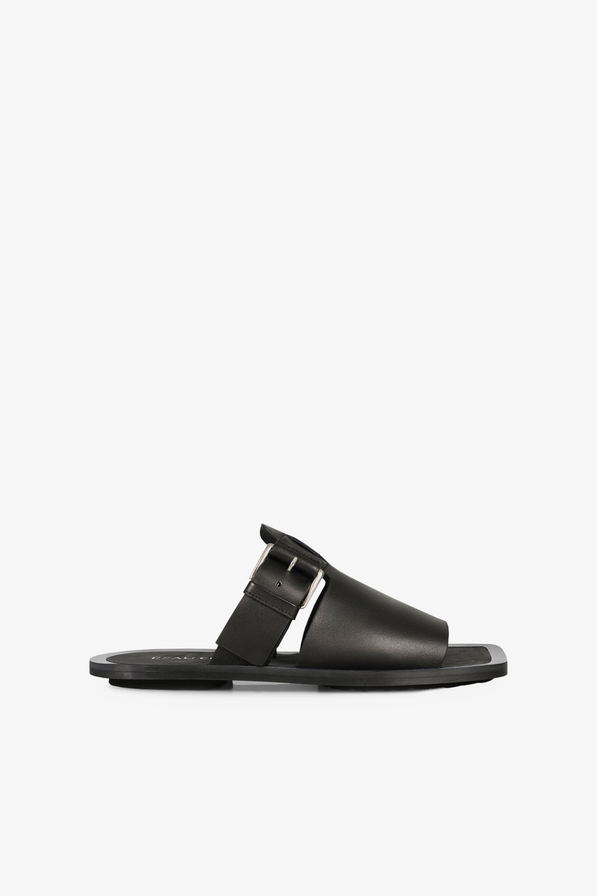 Clea Slide