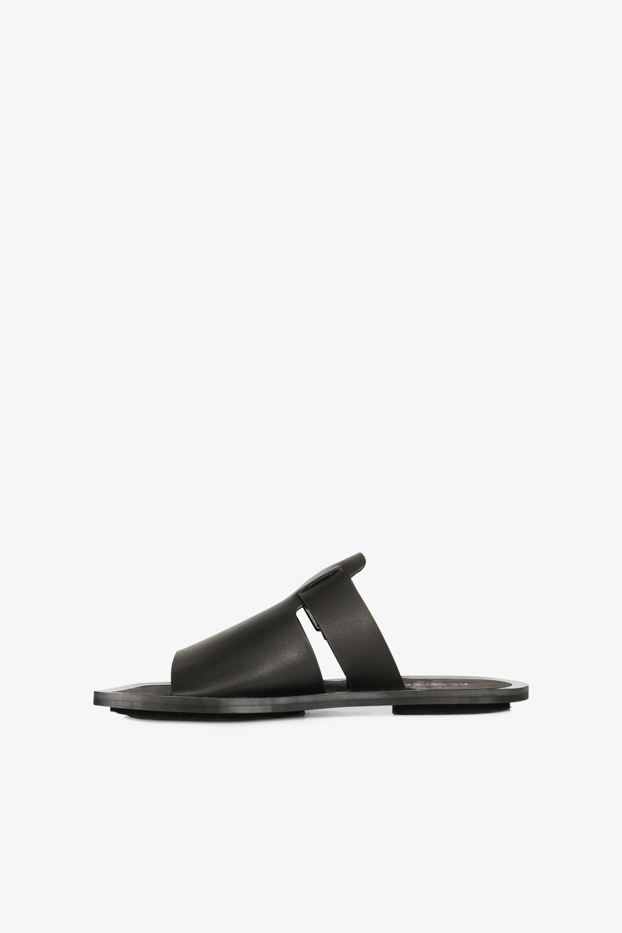 Clea Slide