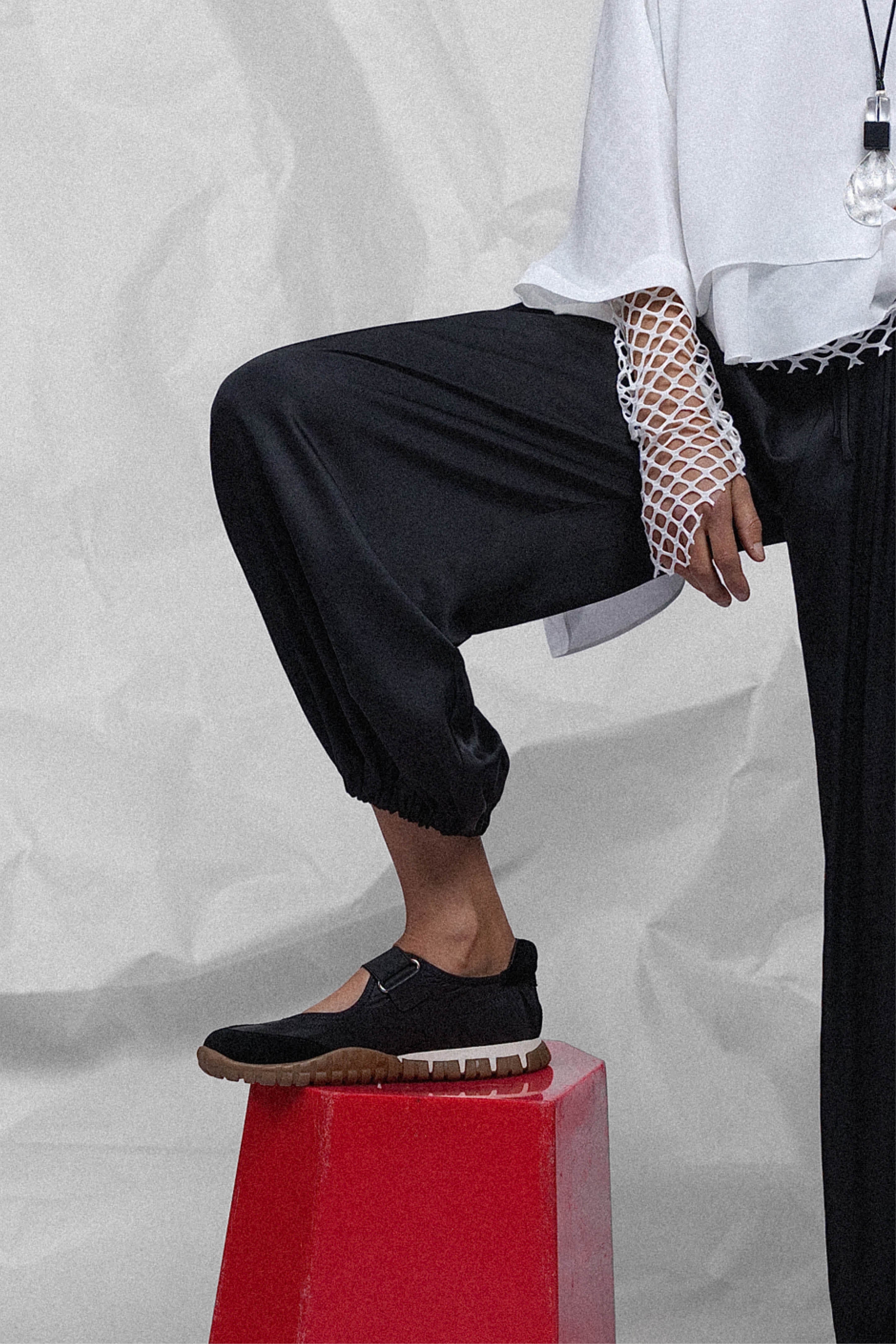 Form Ballet Sneaker