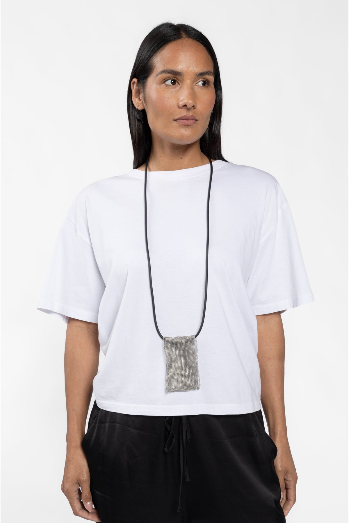 Frame Mesh Pendant Necklace