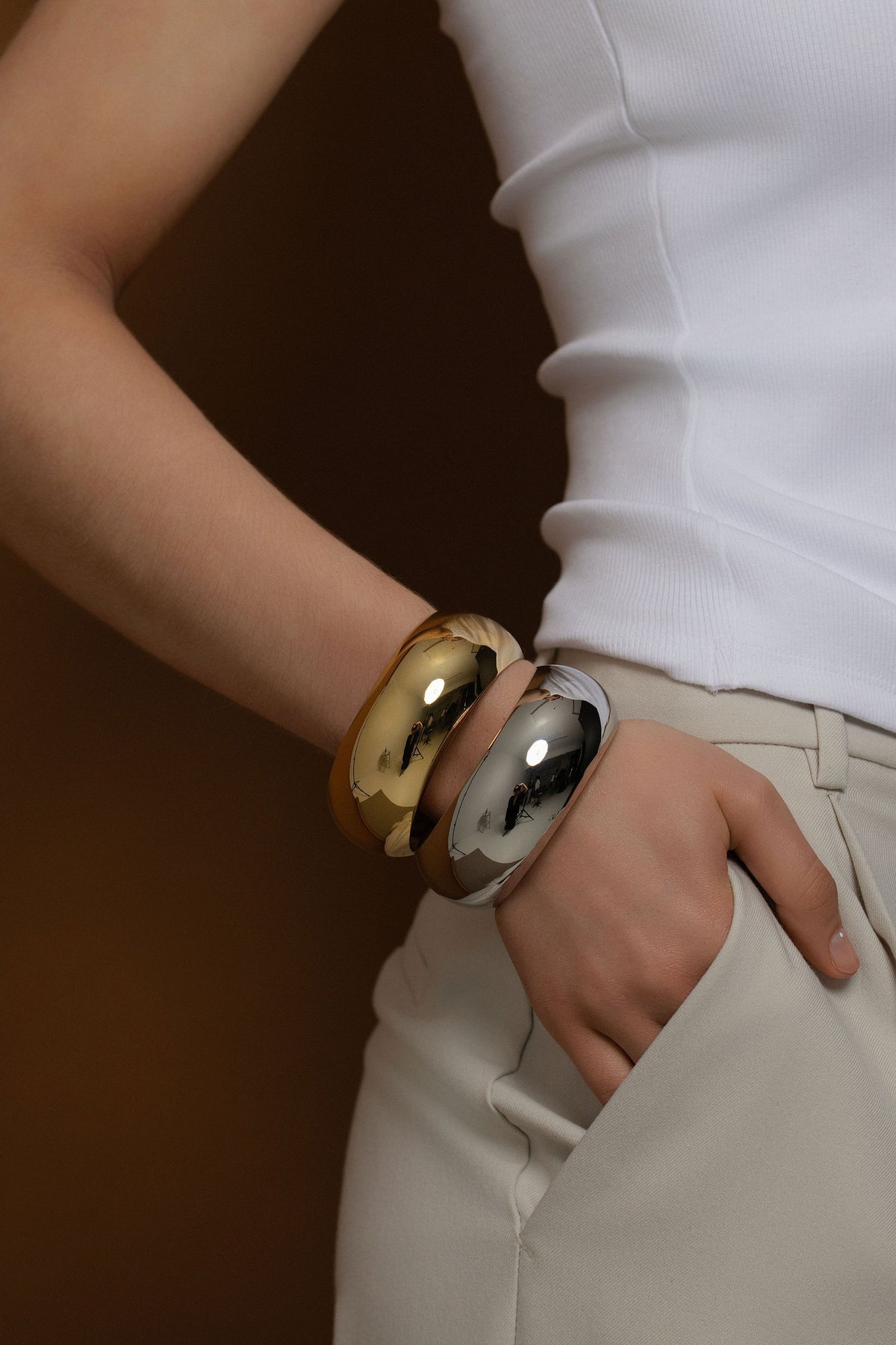Globe Cuff