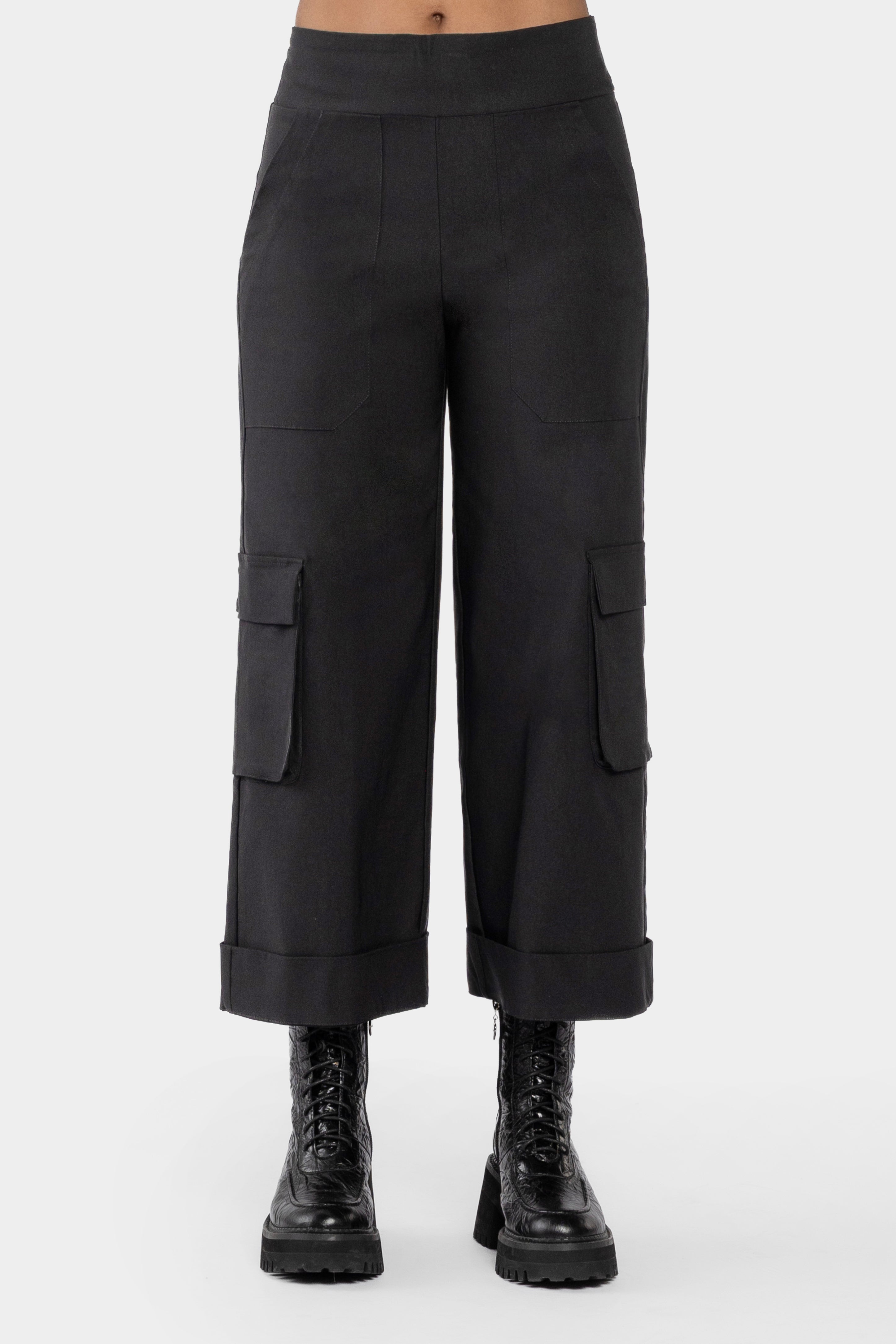 Jaxon Wide Leg Cropped Cargo Pant