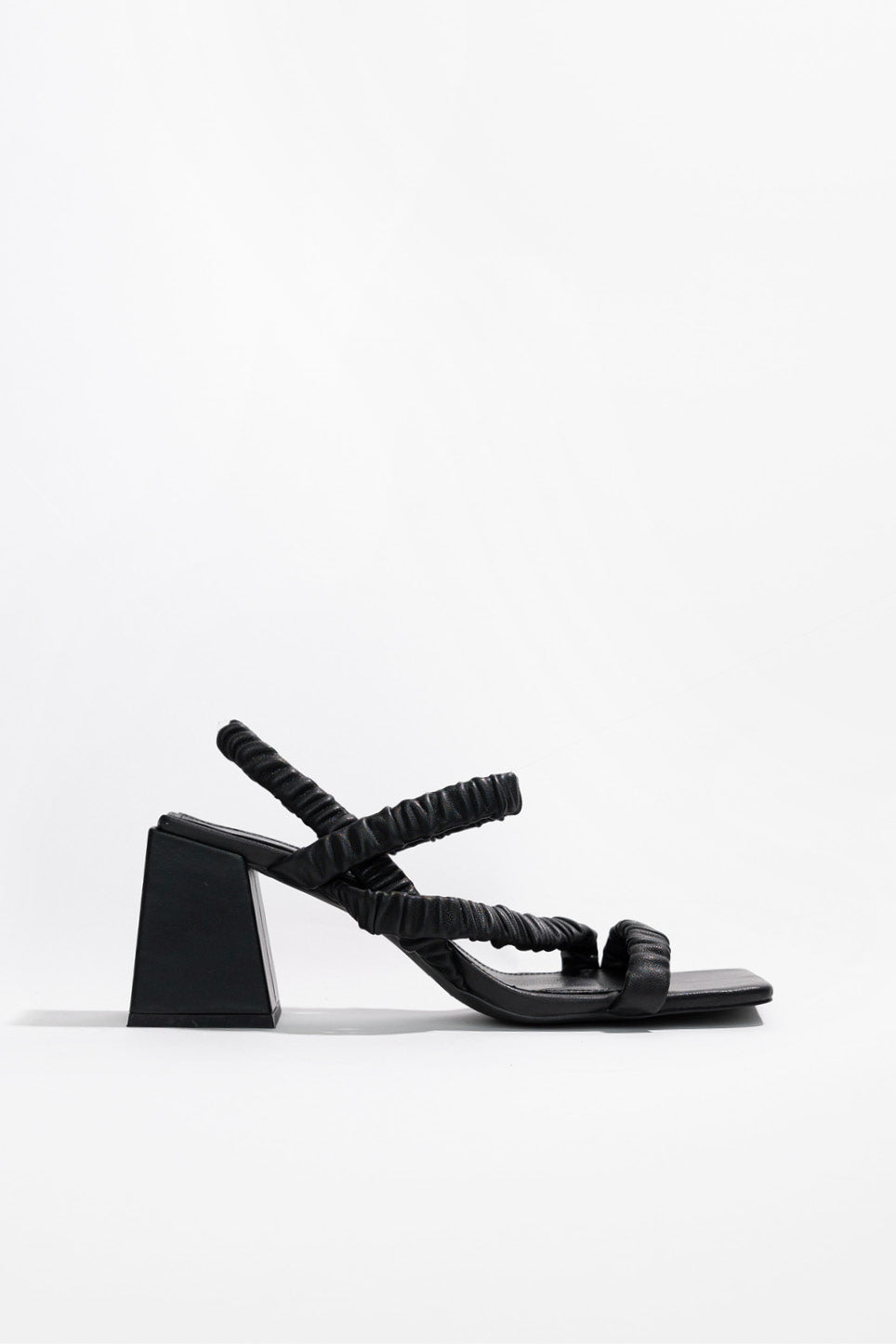 Mia Heel