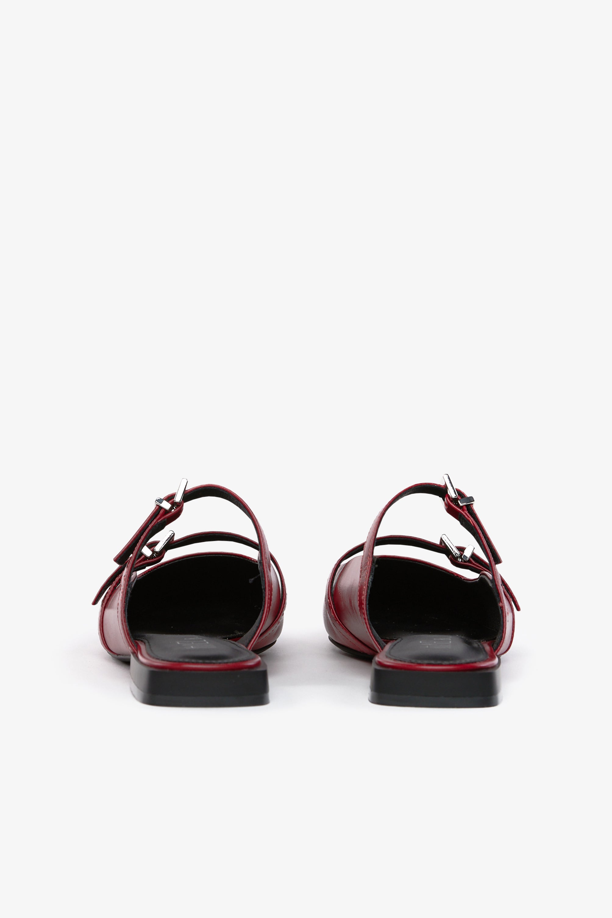 Pollock Pointed Flat Mule
