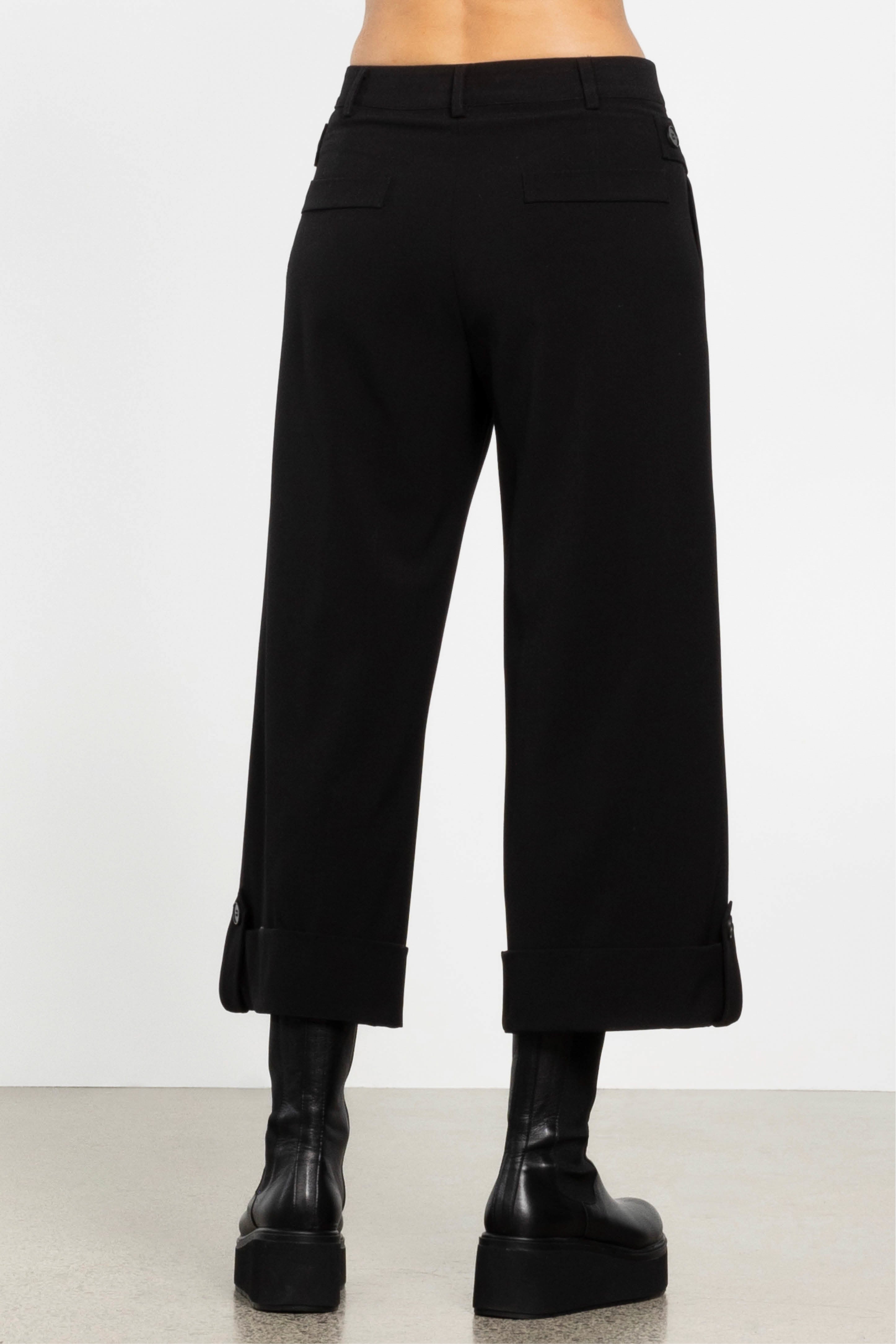 Alanzo Wide Leg Cropped Pant