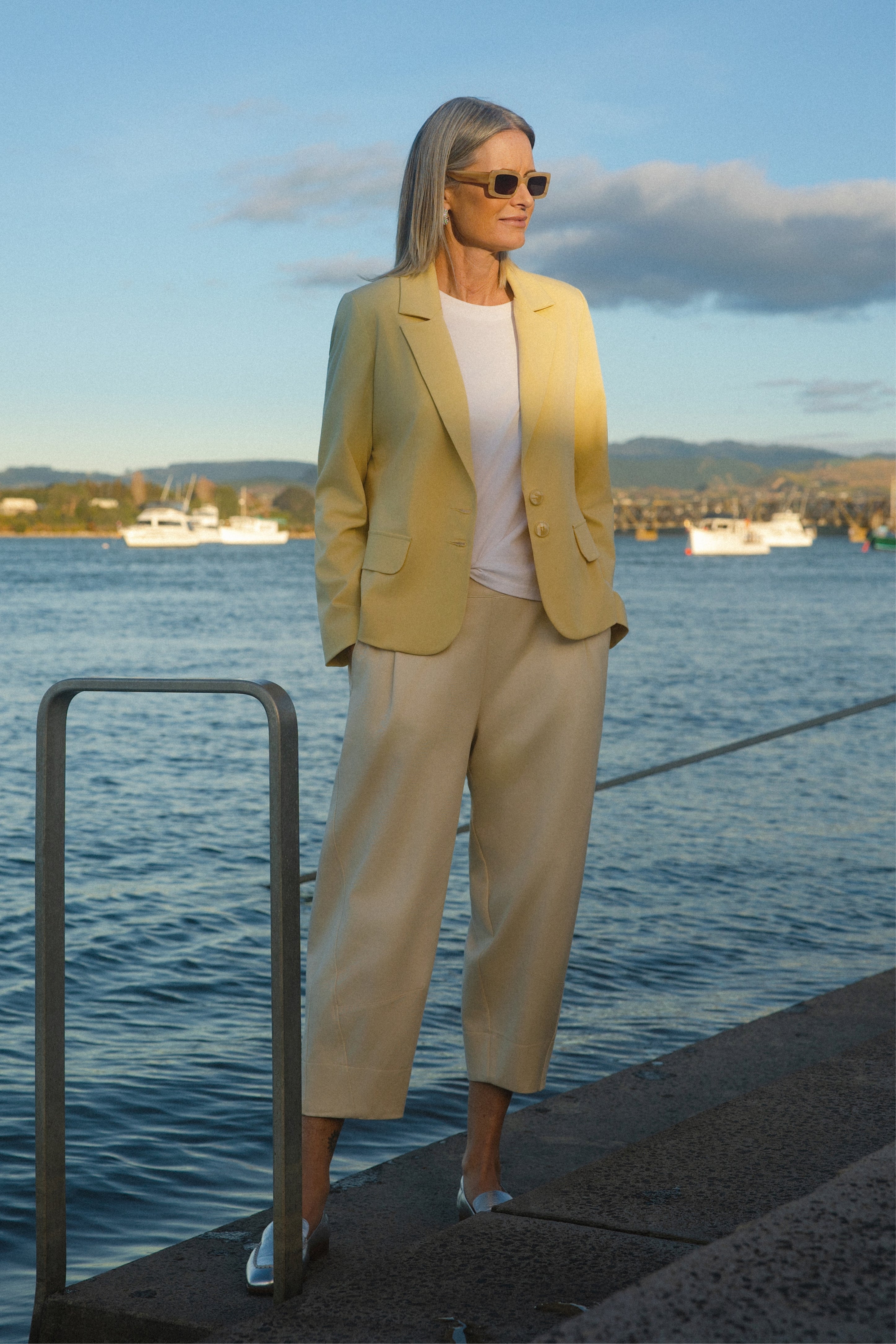 Bella Barrel Leg Cropped Pant