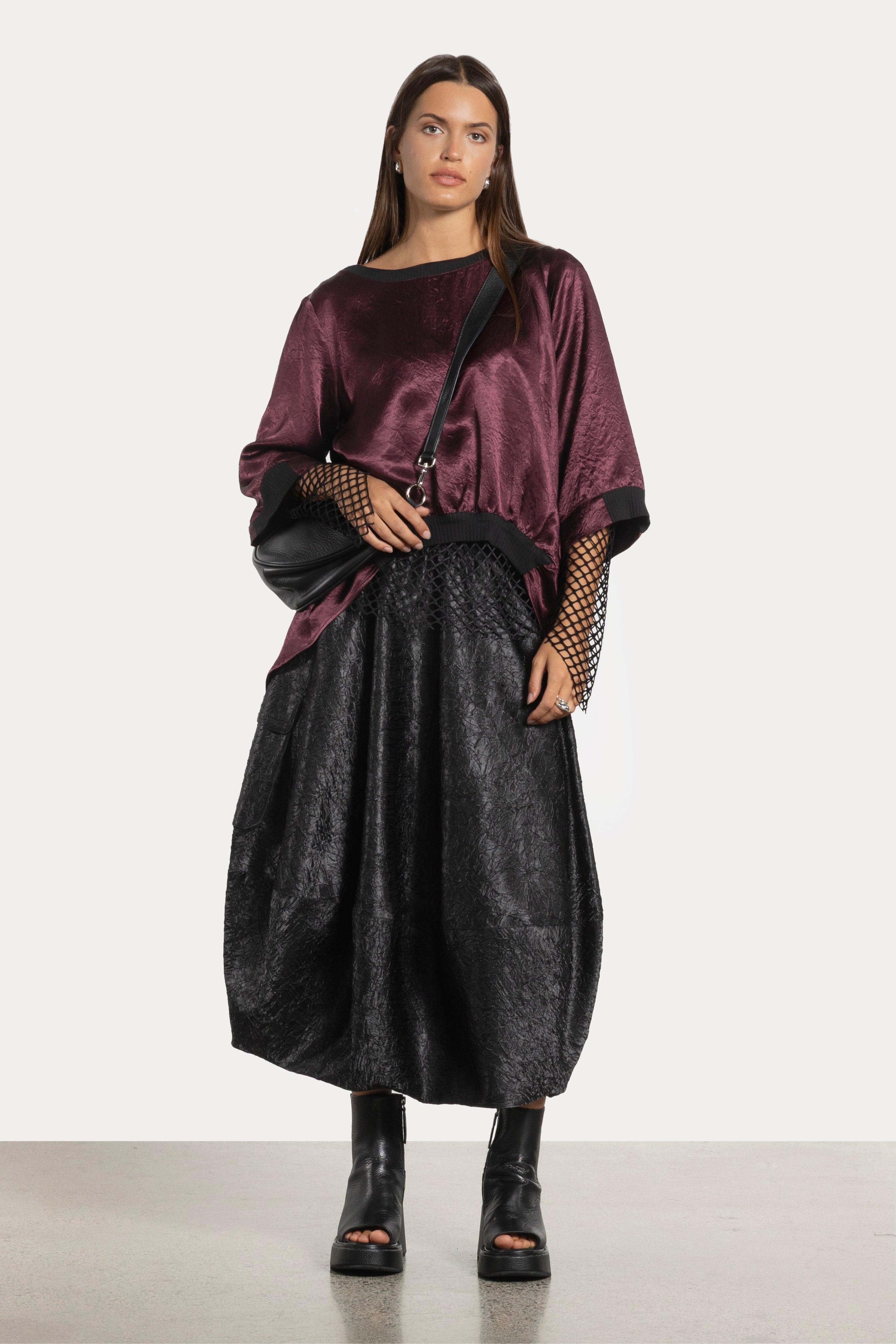 Bronte Curved Hem Top