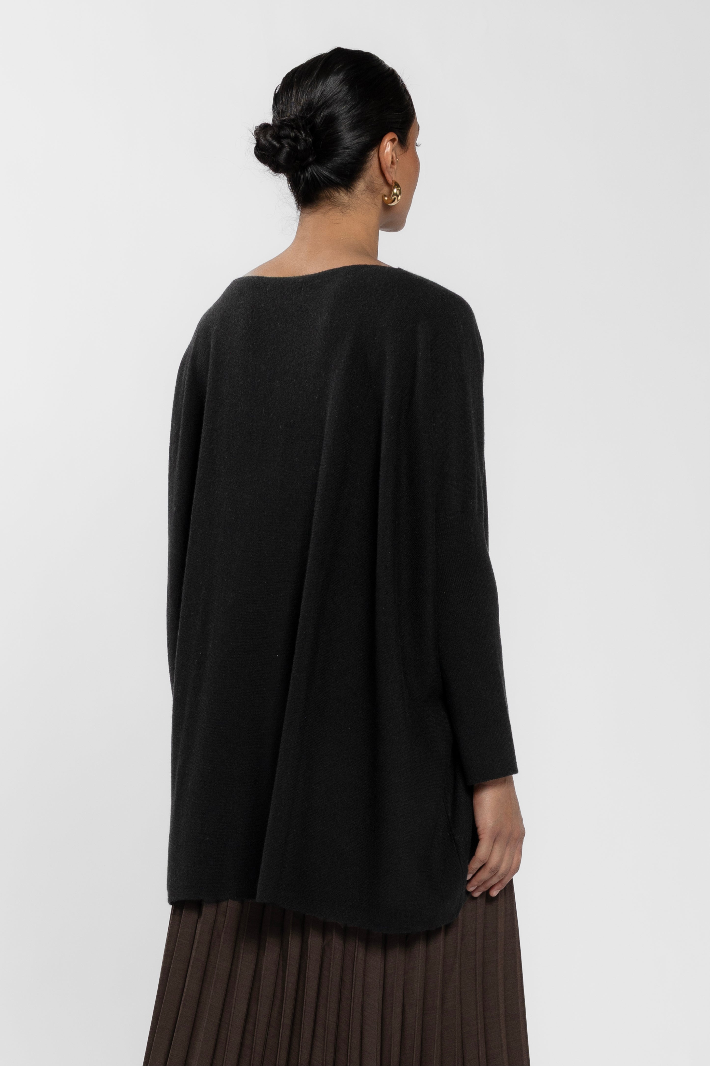 Cece Dropped Shoulder Long Sleeve Top