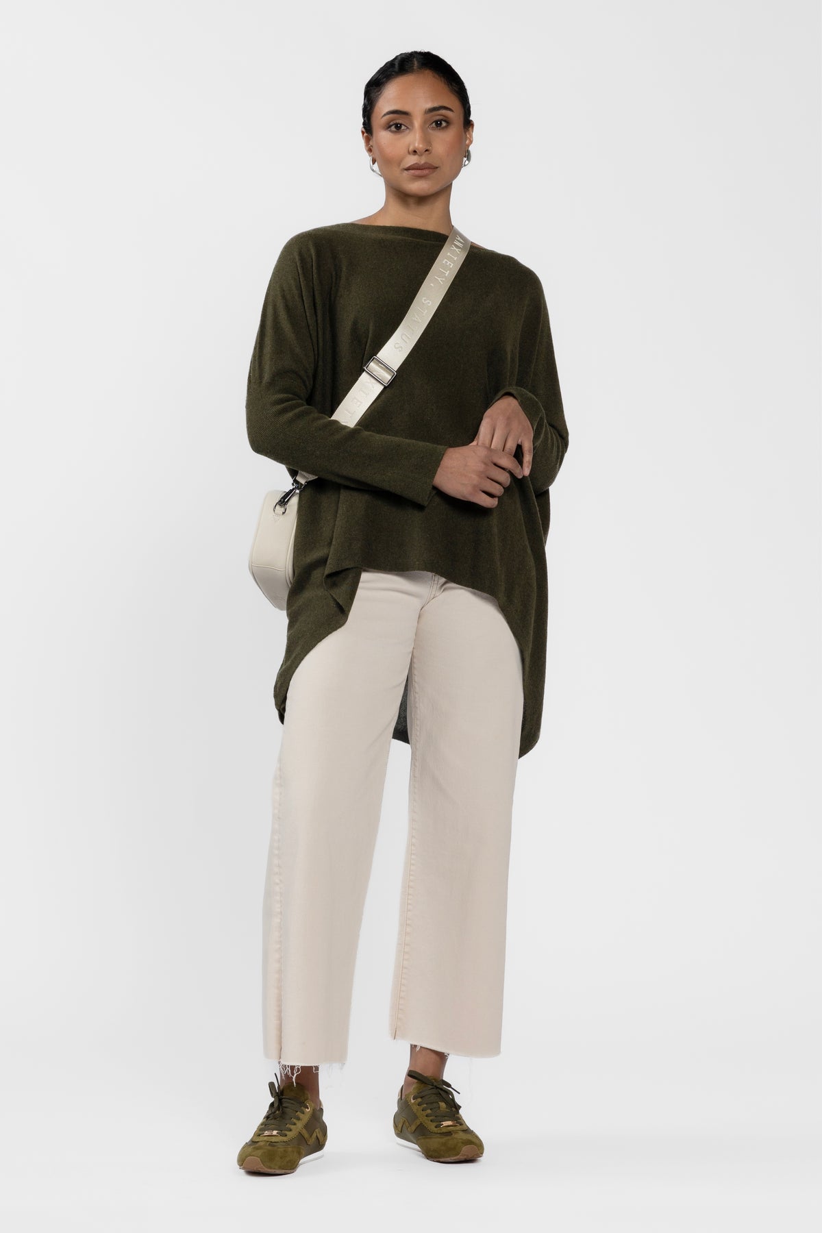 Cece Dropped Shoulder Long Sleeve Top