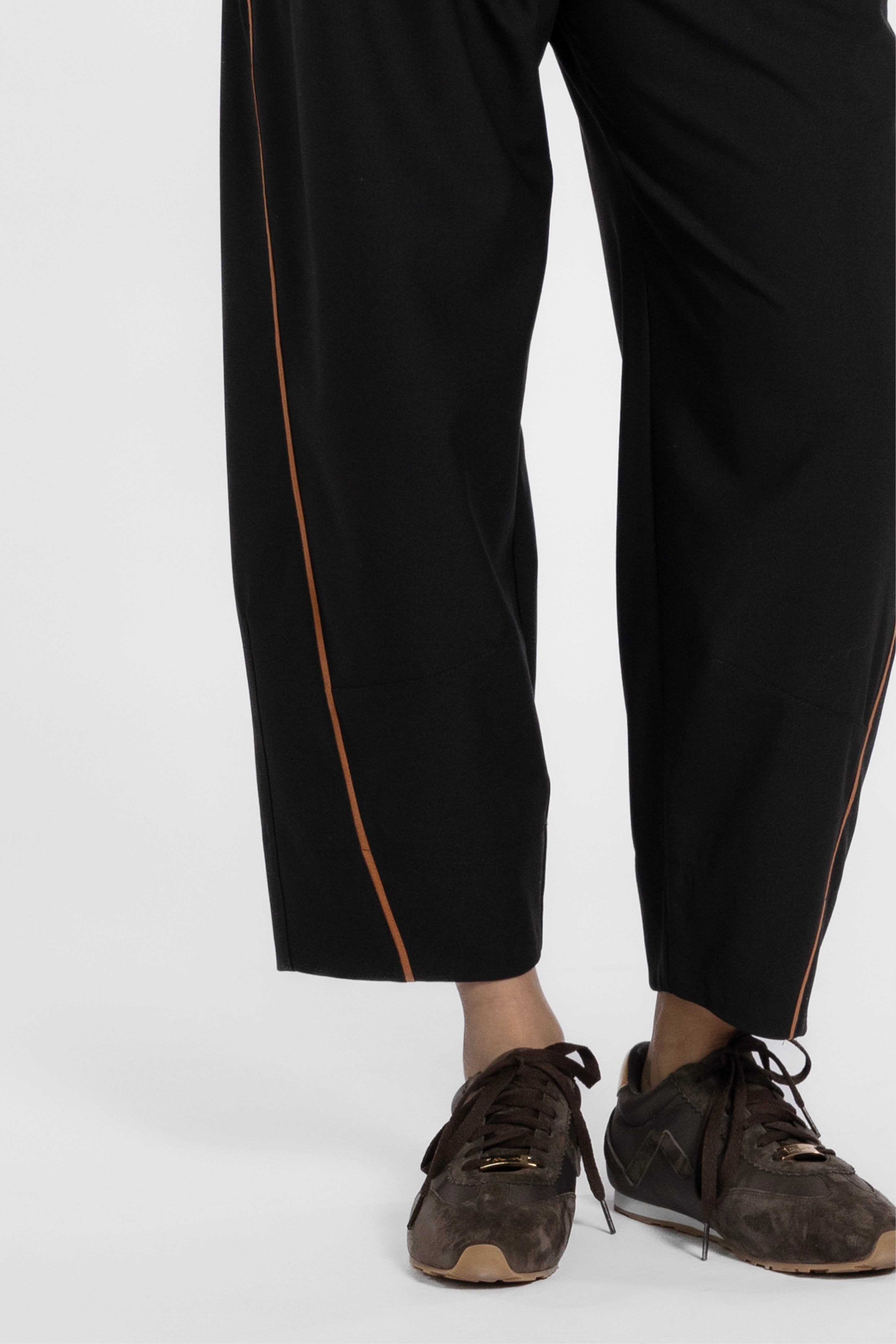 Jimmy Barrel Leg Pant