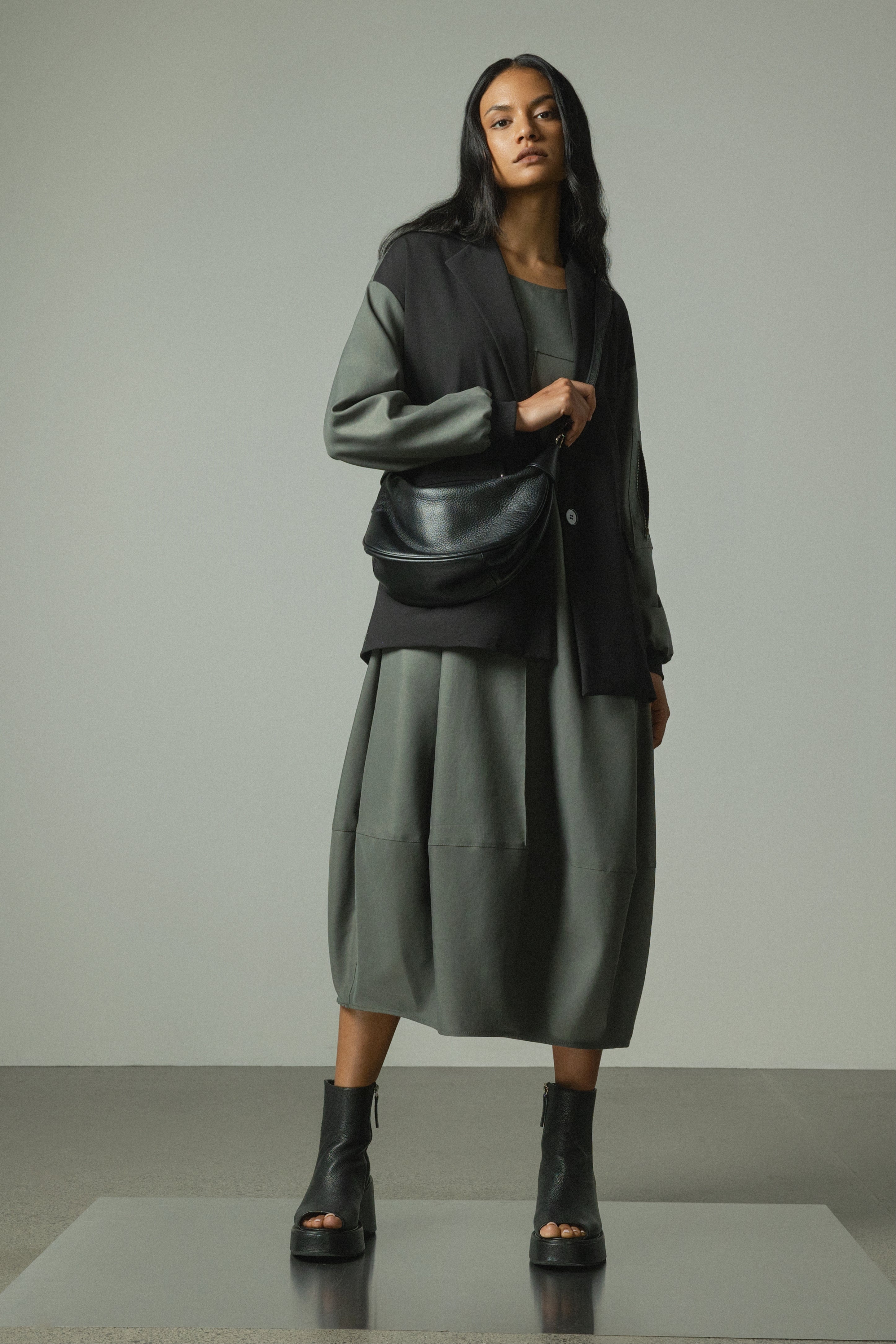 Julian Contrast Sleeve Blazer