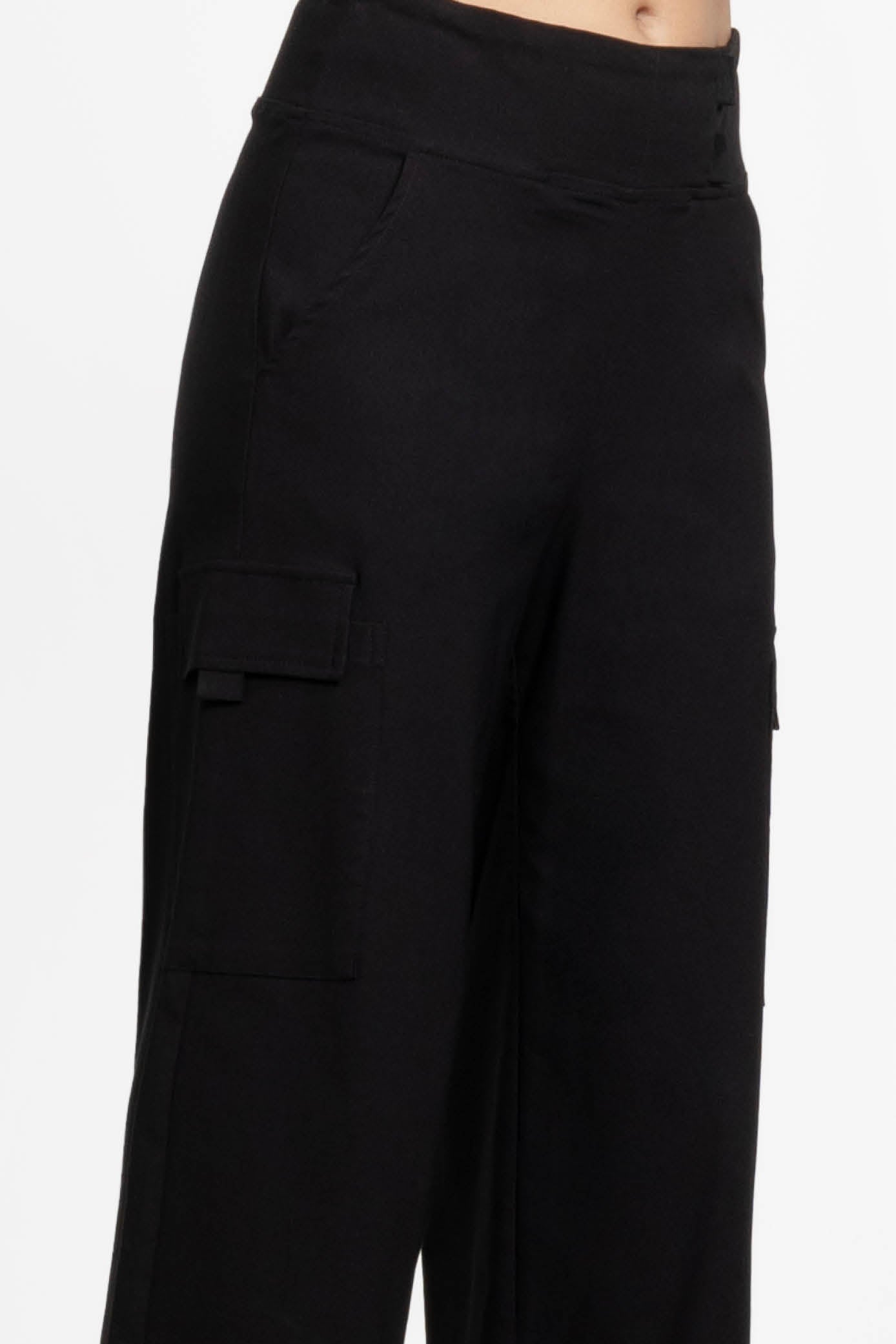 Logan Wide Leg Cropped Pant