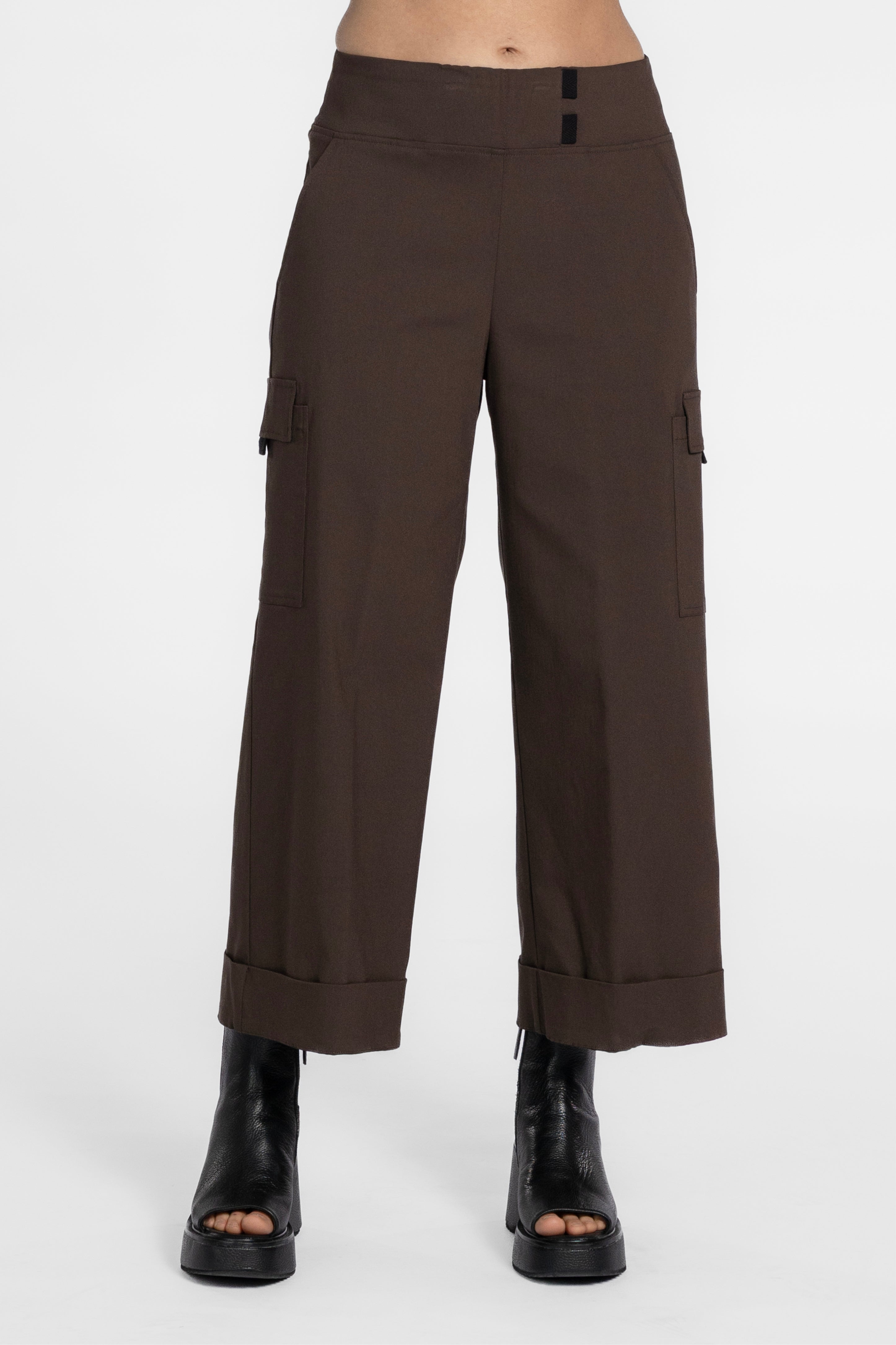 Logan Wide Leg Cropped Pant