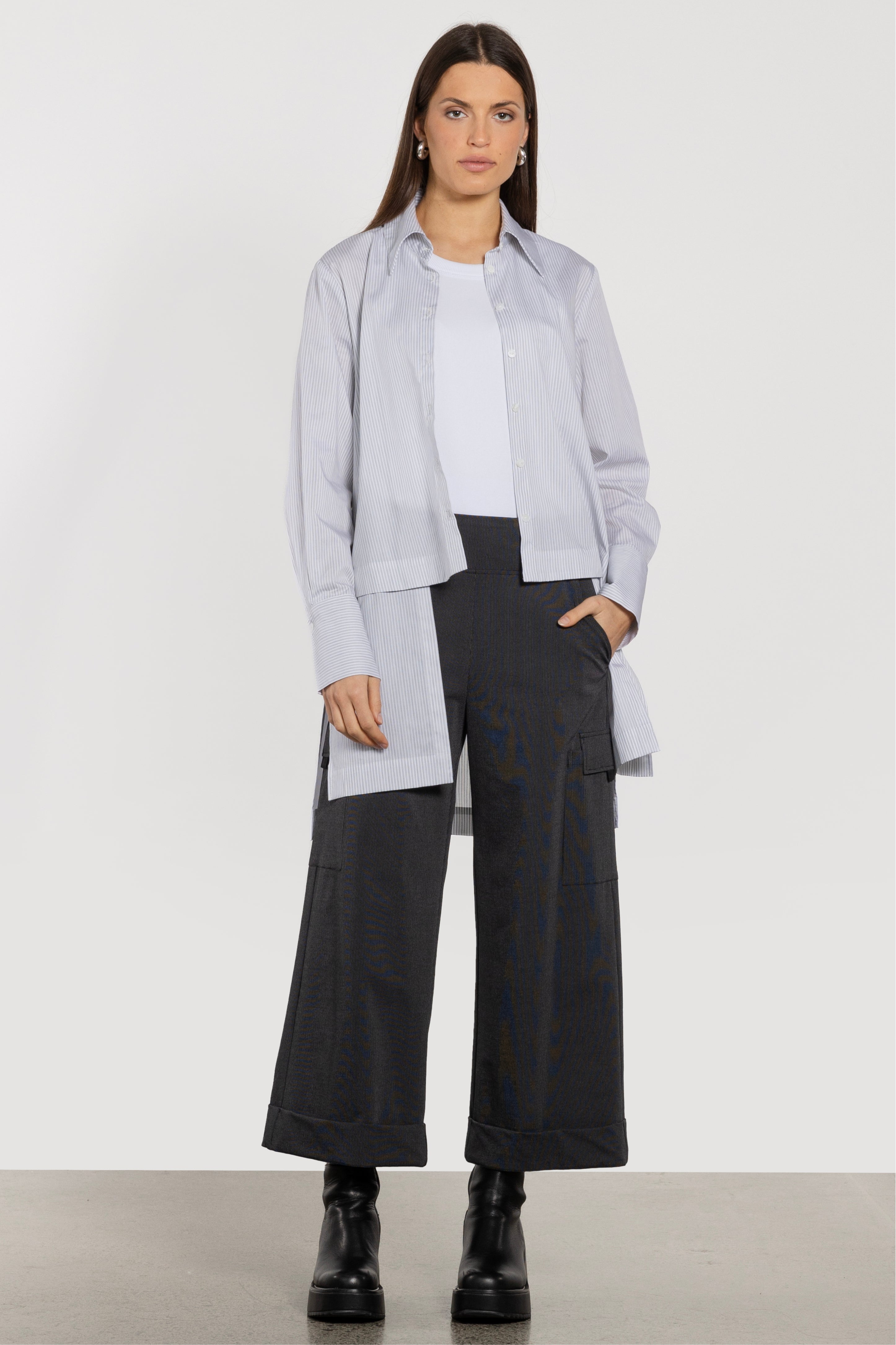 Logan Wide Leg Cropped Pant