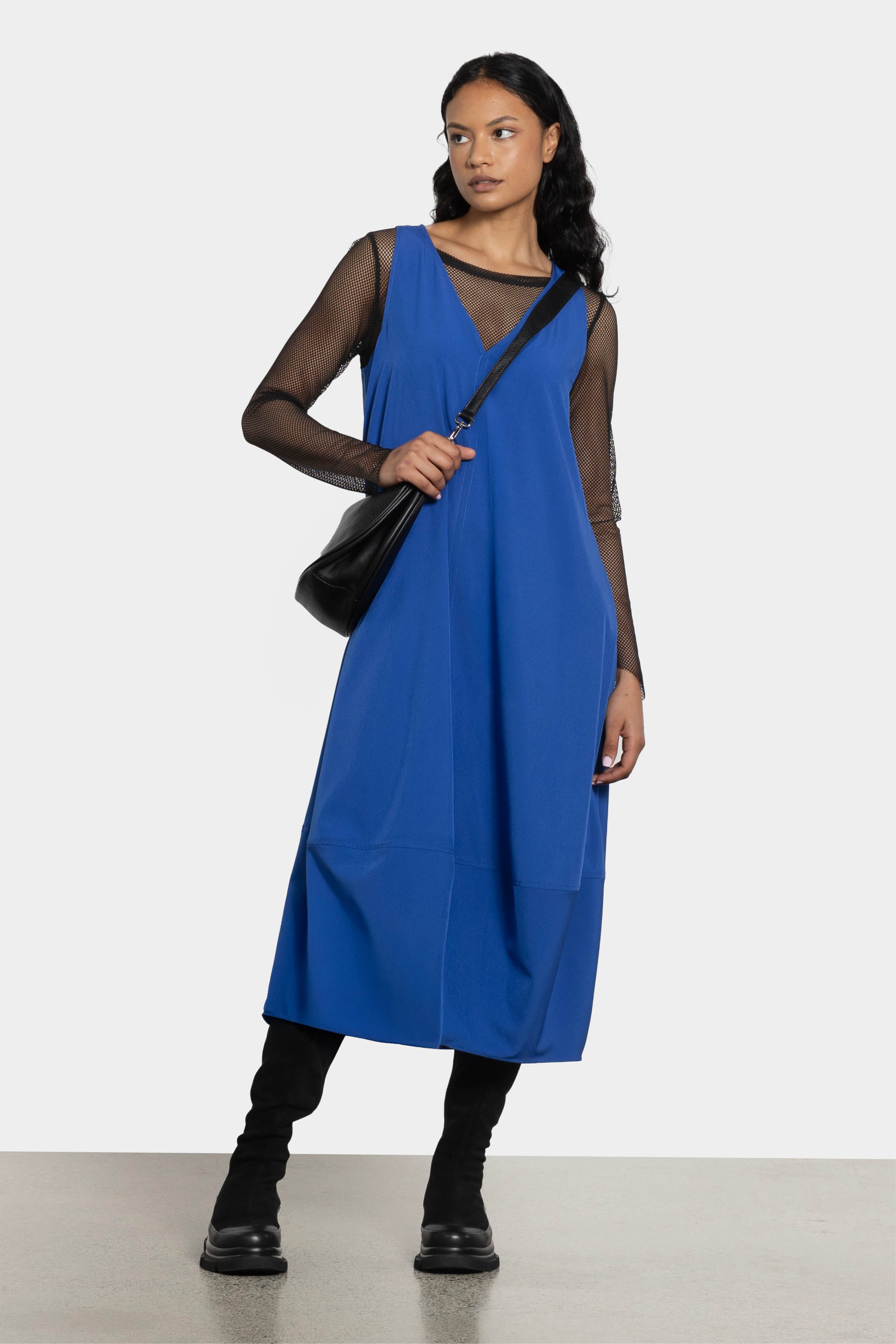 Marianne V-Neck Sleeveless Dress