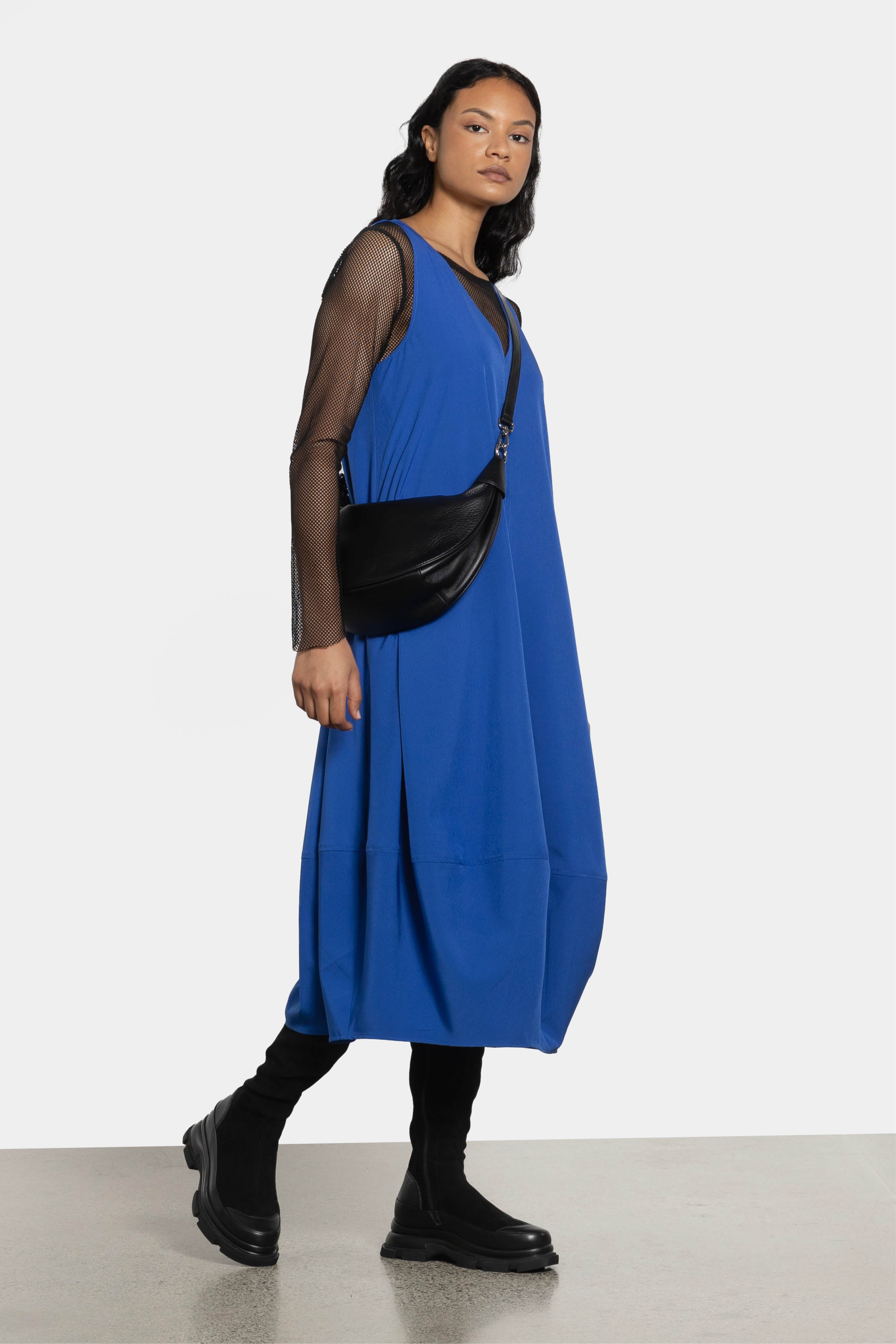 Marianne V-Neck Sleeveless Dress