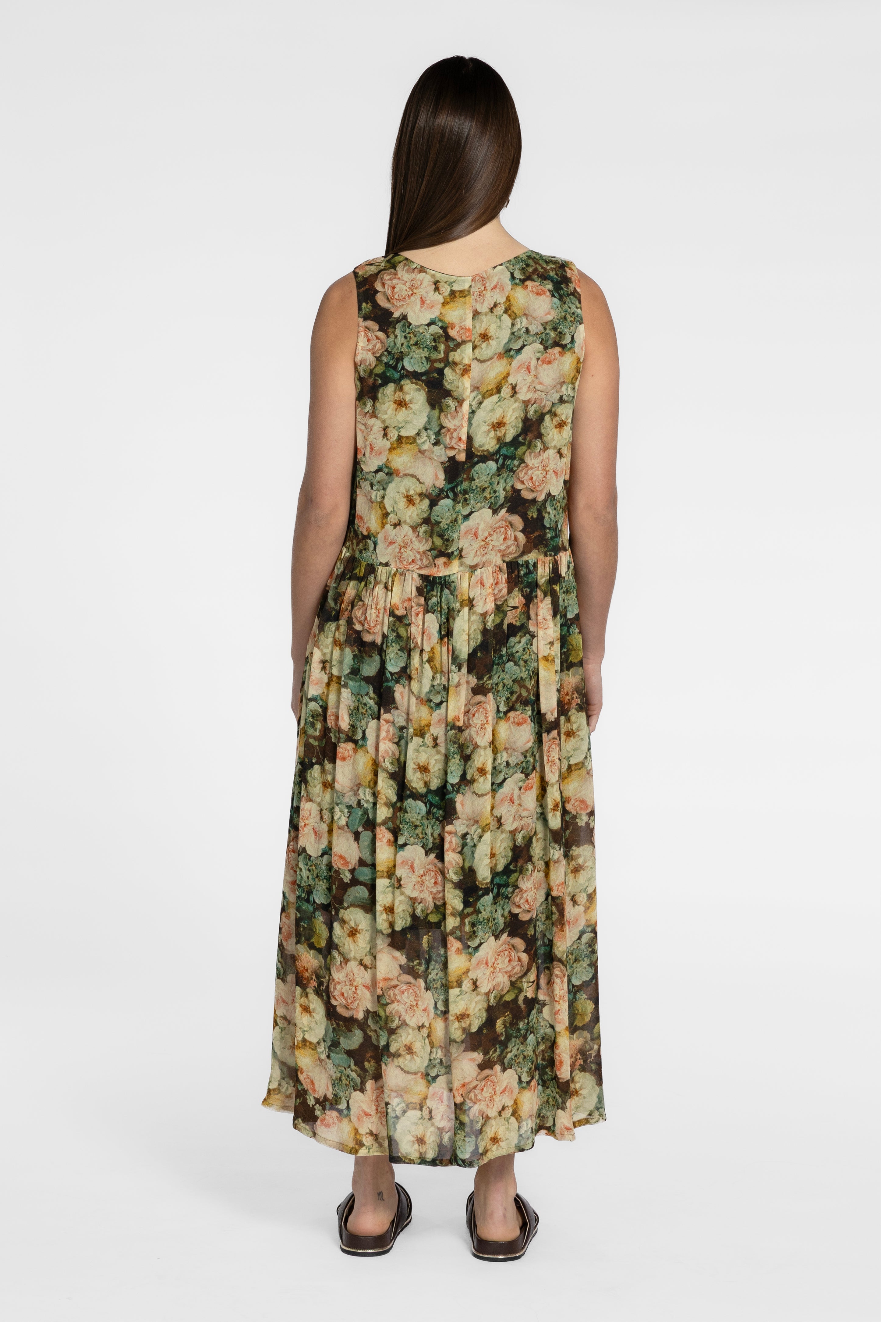 Medin Sleeveless Dress