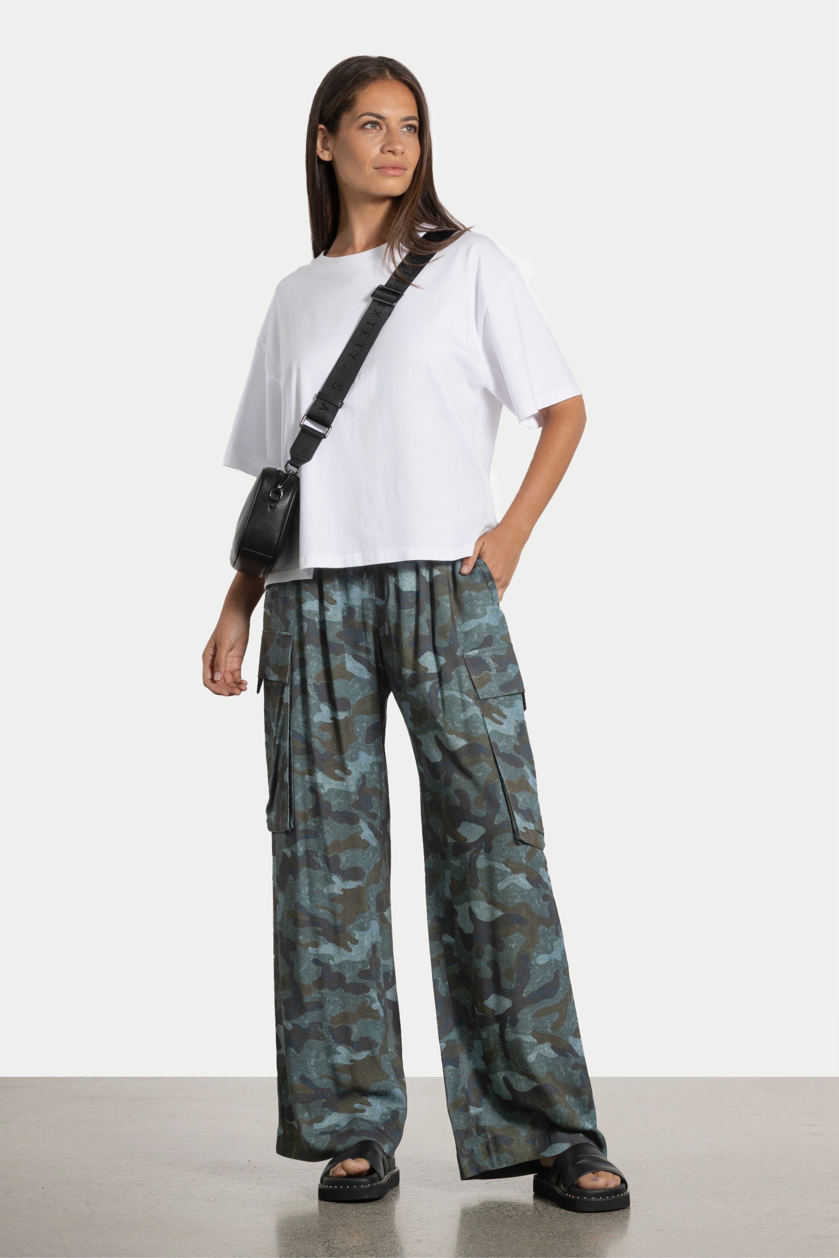 Republic Print Wide Leg Cargo Pant
