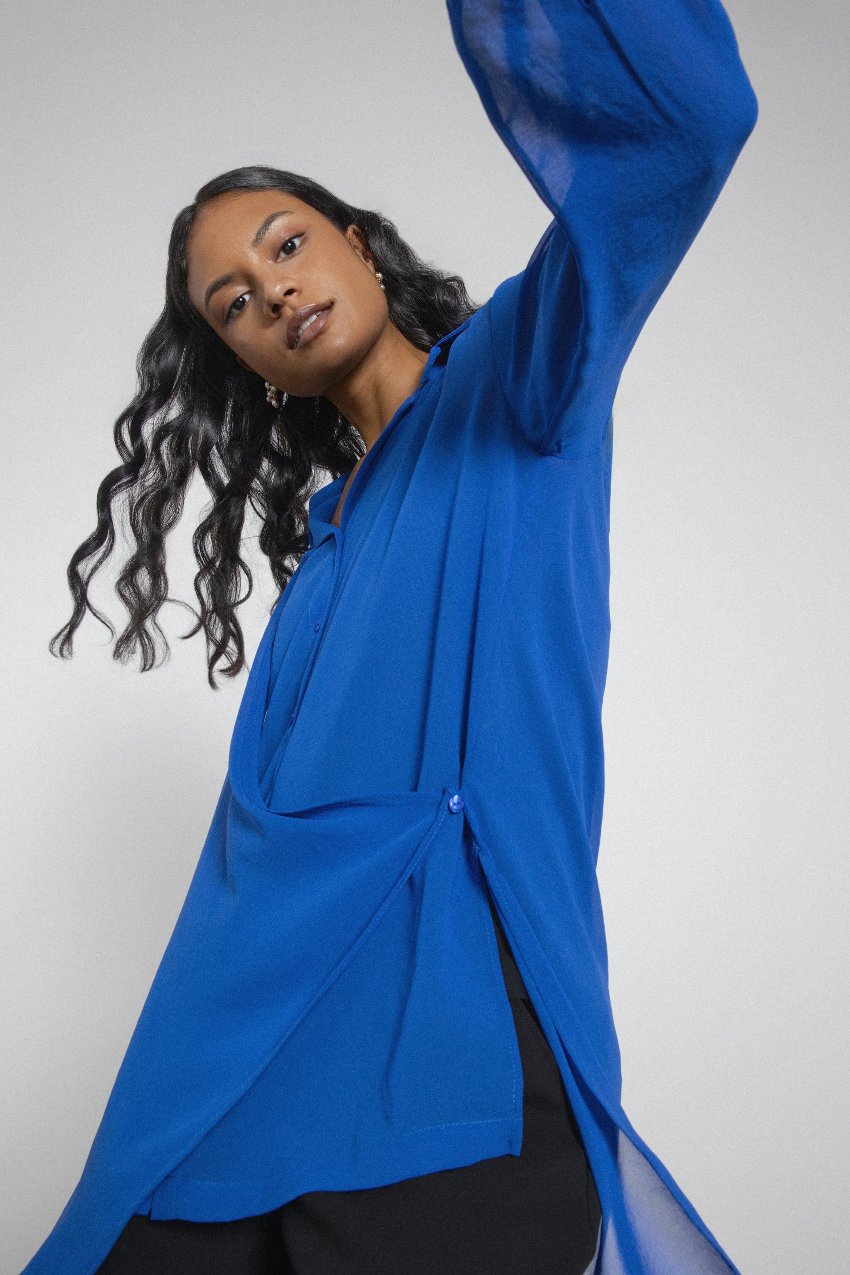 Tall Tails Long Sleeve Asymmetric Shirt