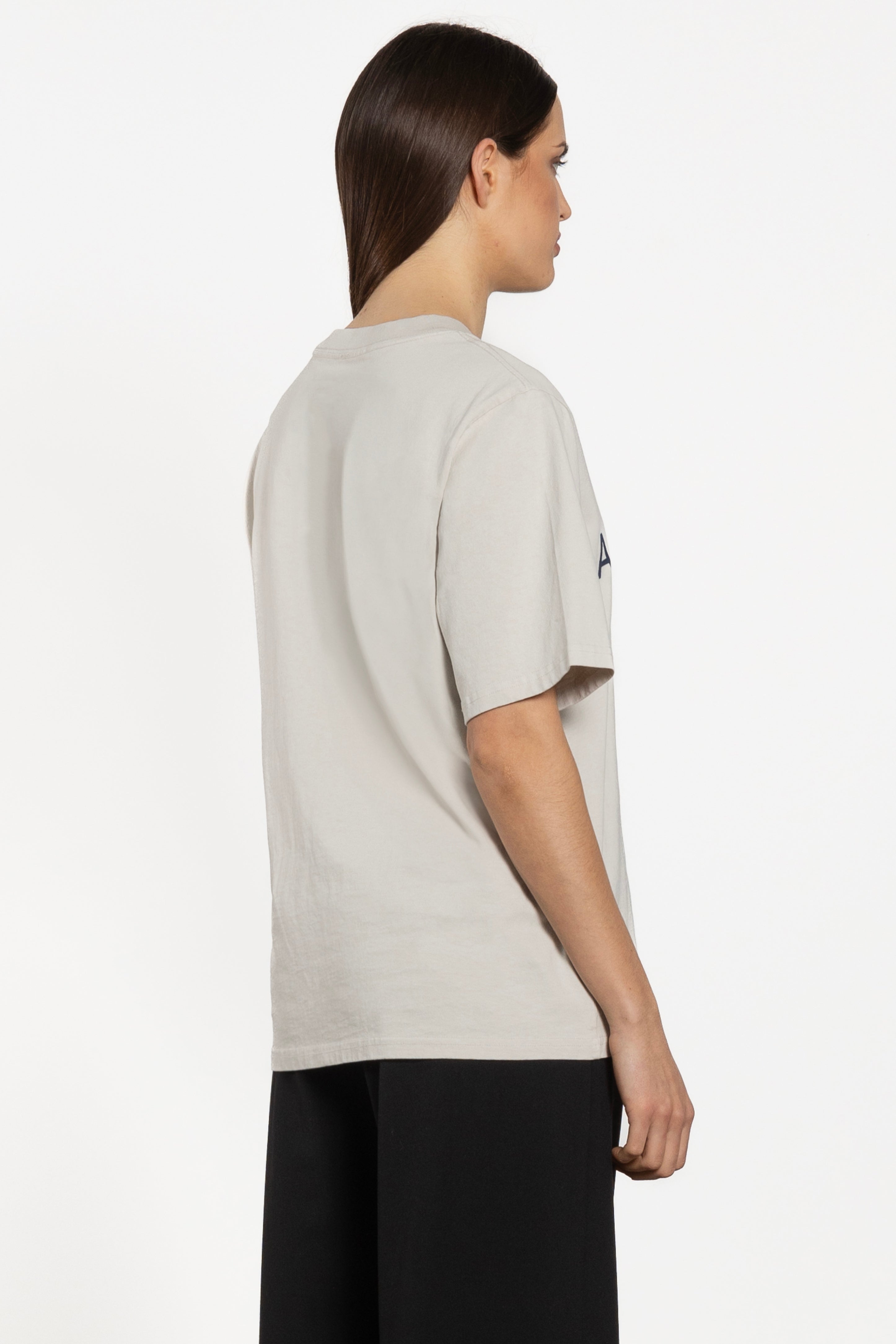 Atelier Tee