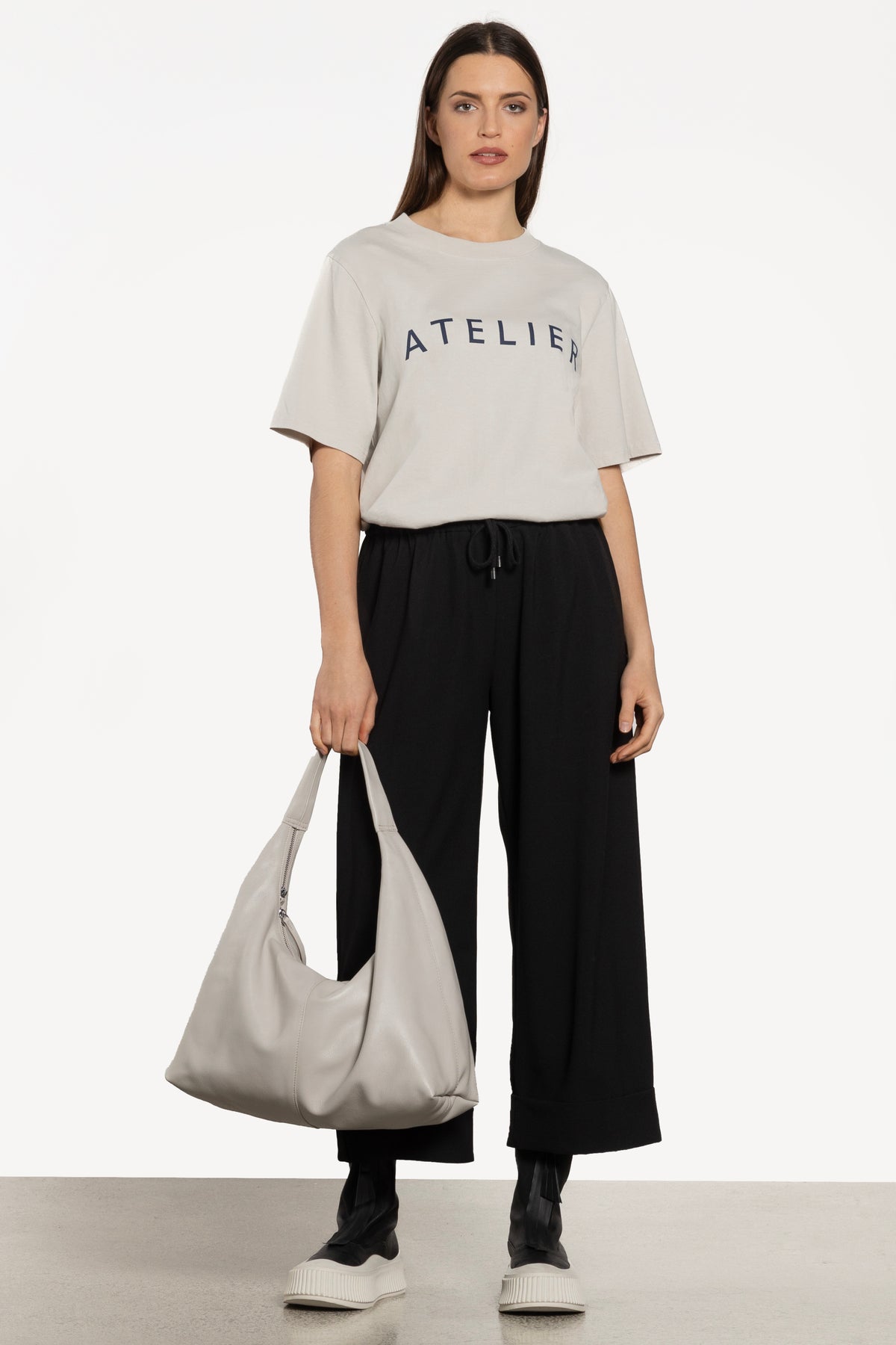 Atelier Tee