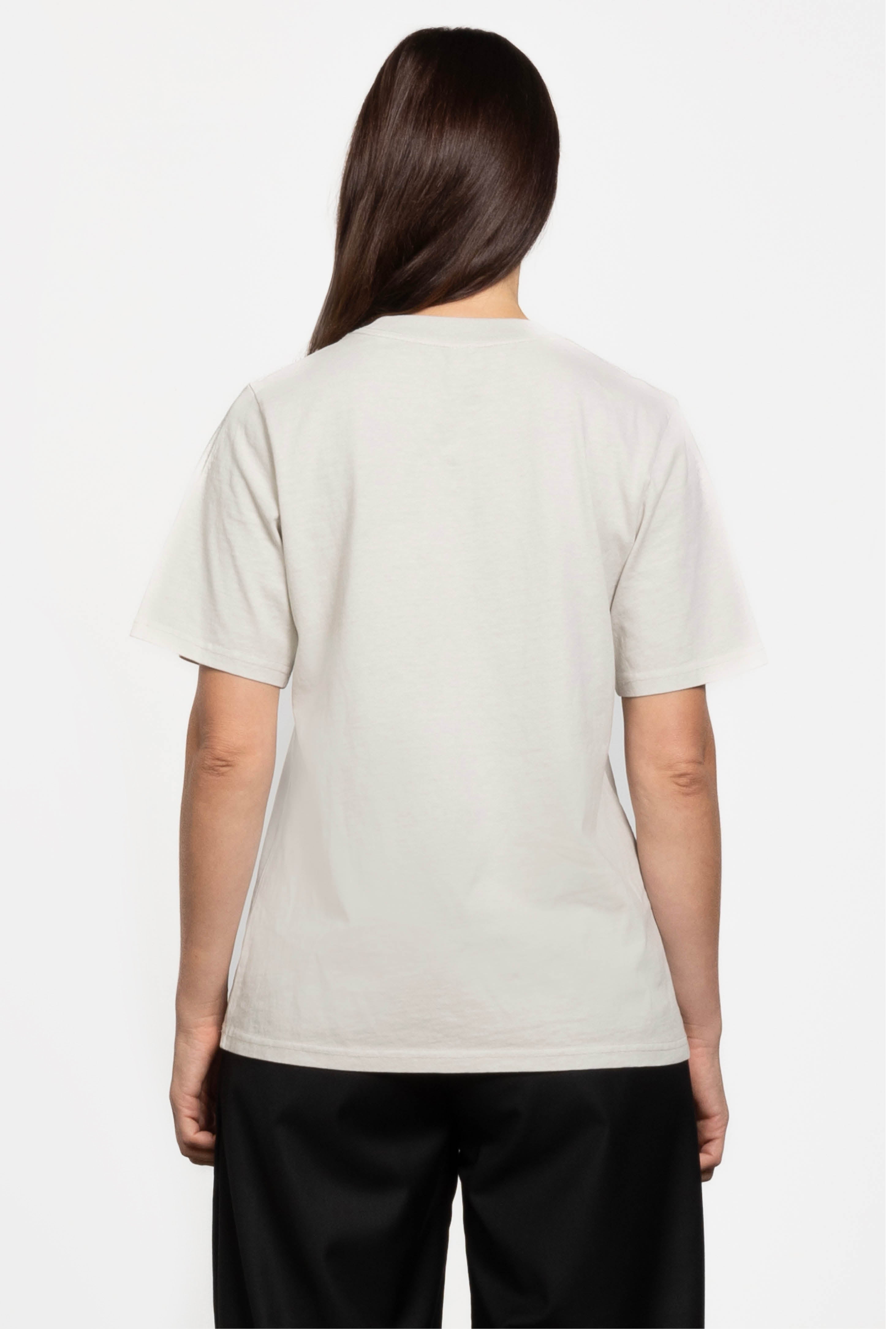 Girl With The Pearl Tee