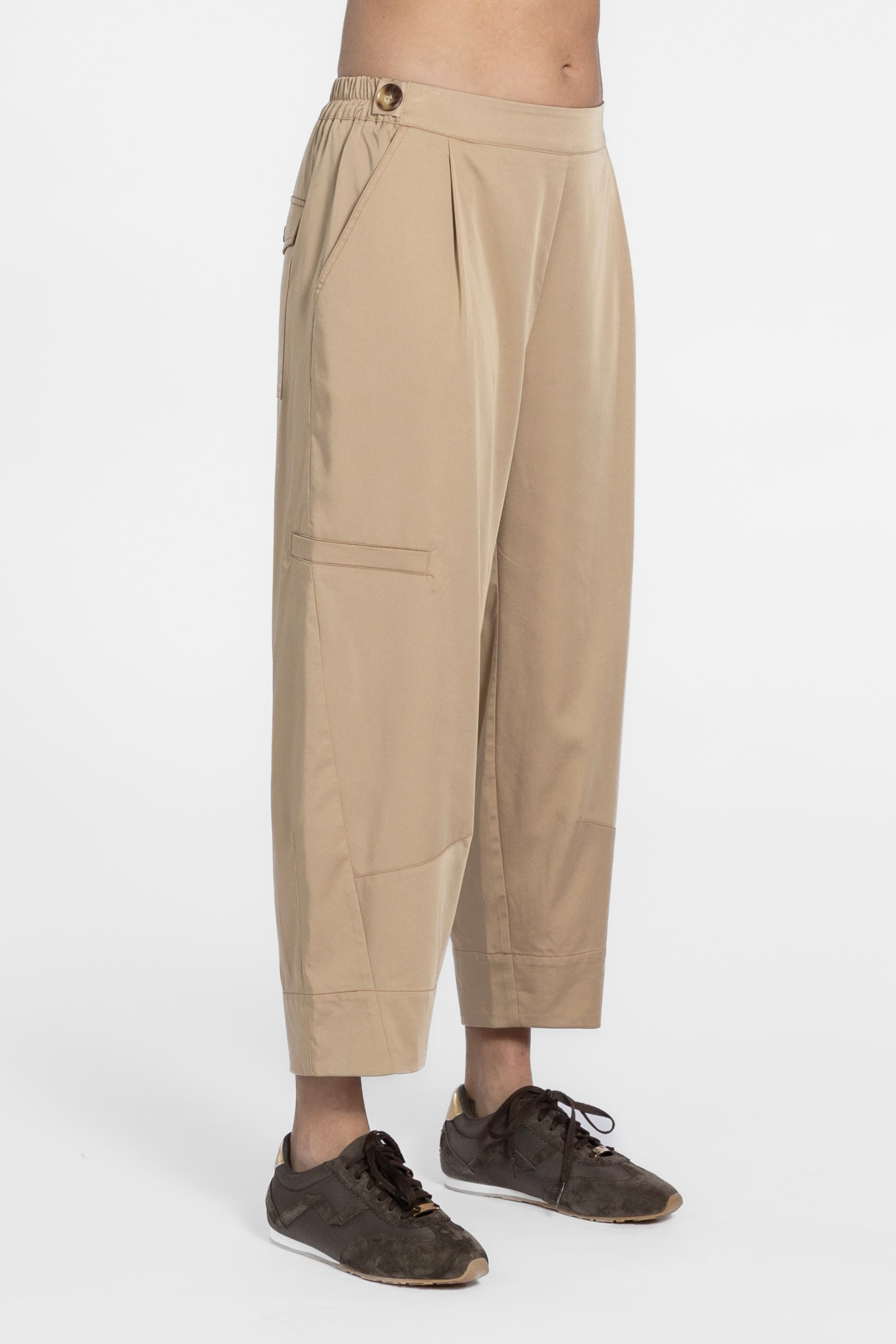 Vada Barrel Leg Pant