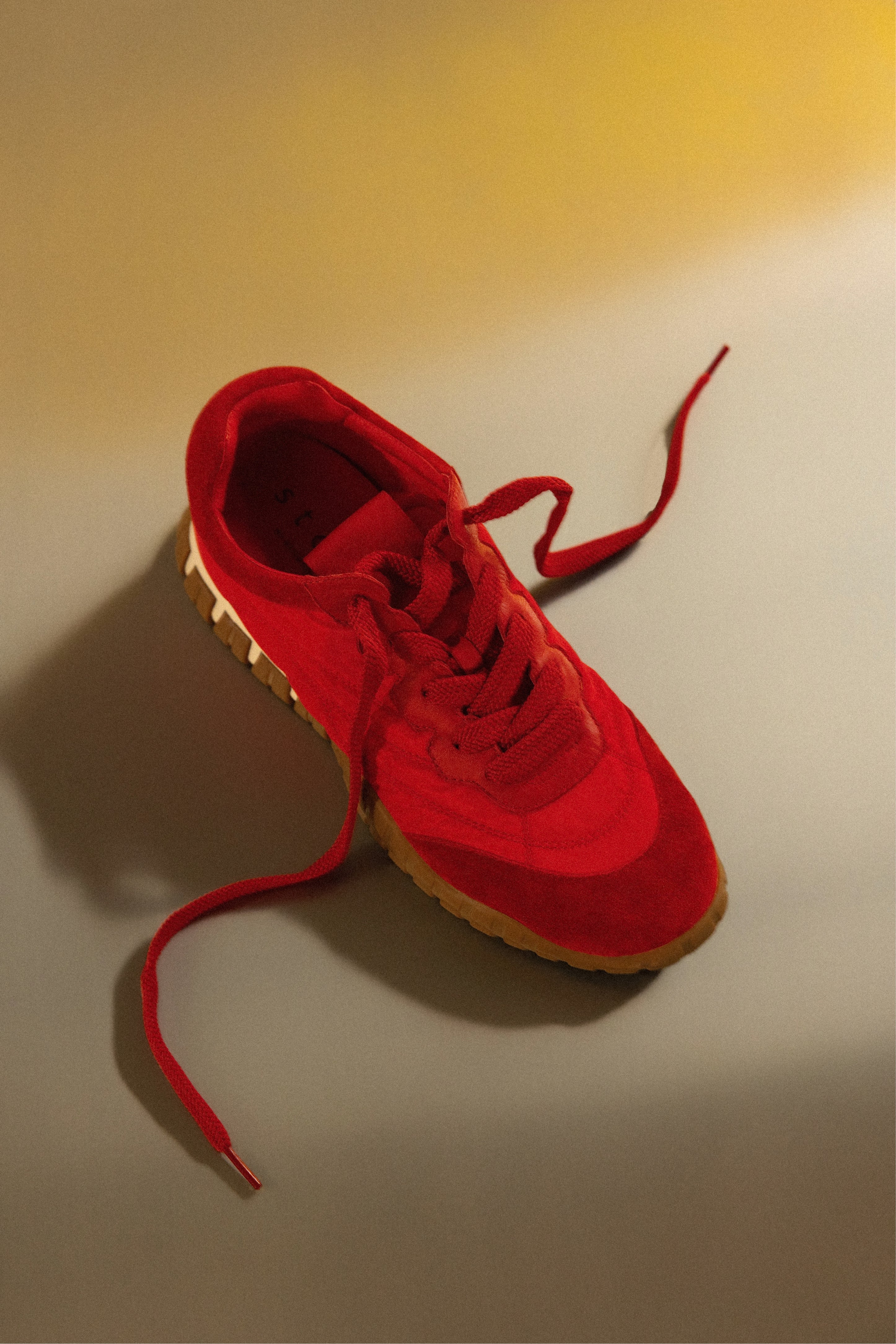 Rouge Sneaker