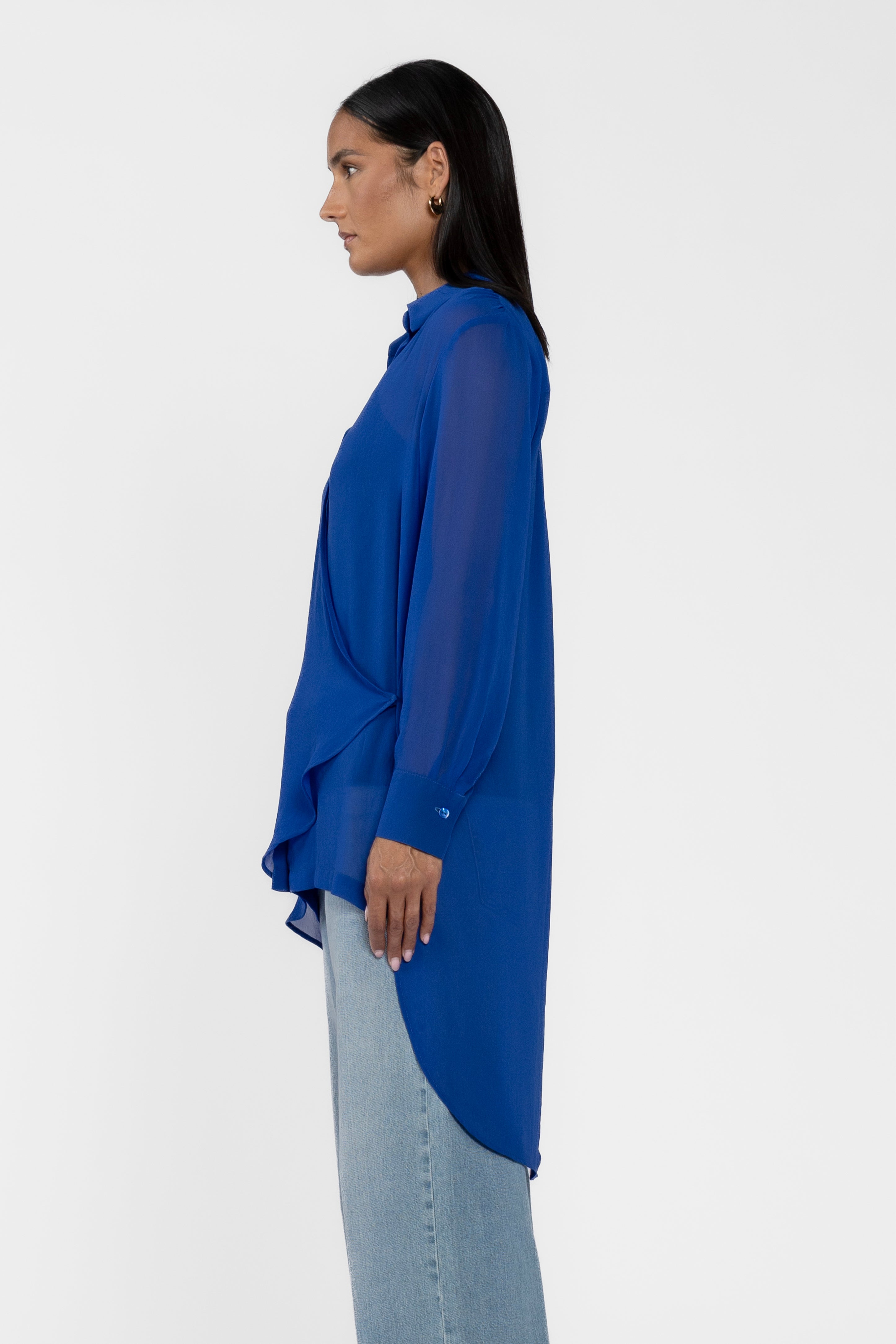Tall Tails Long Sleeve Asymmetric Shirt