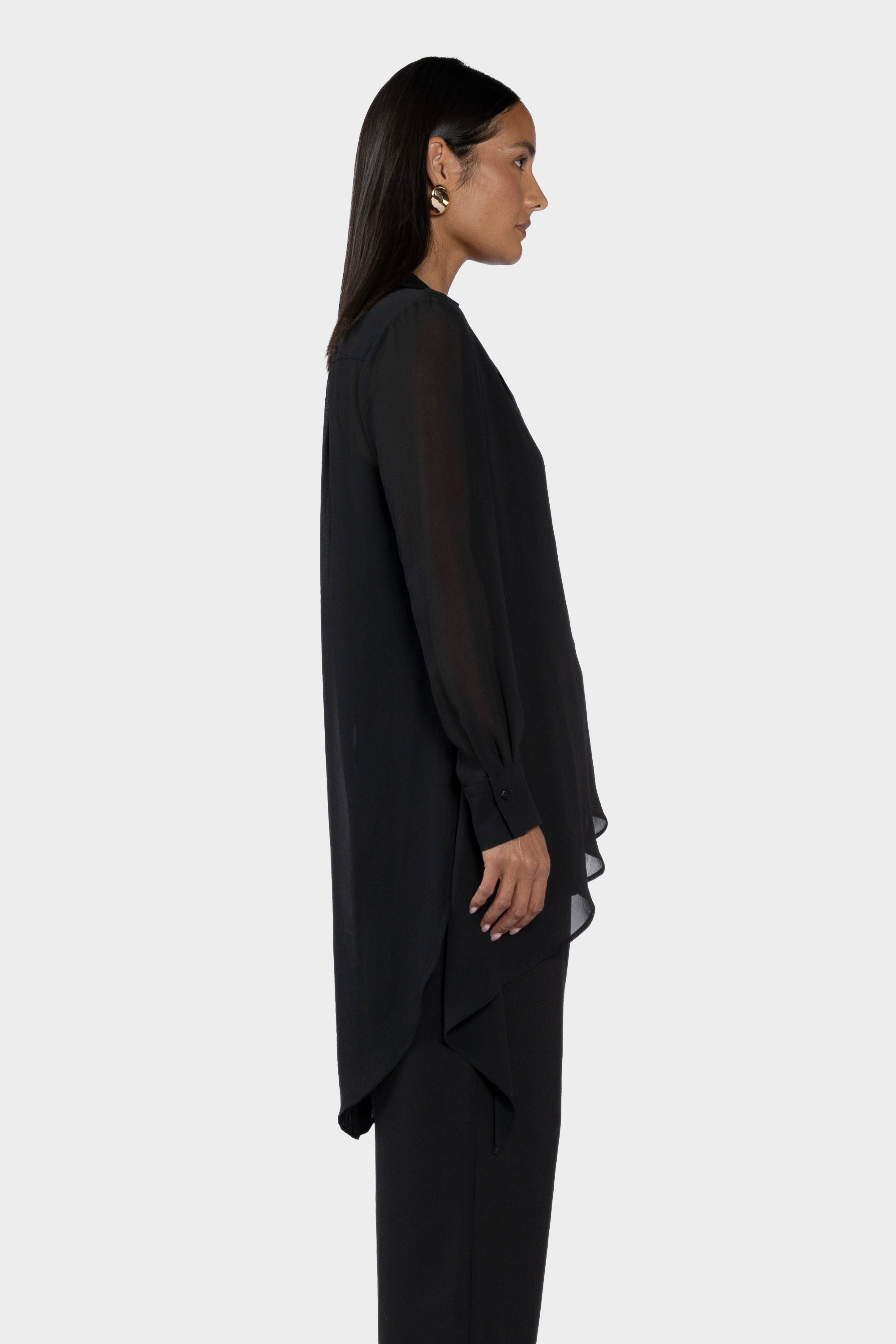 Tall Tails Long Sleeve Asymmetric Shirt