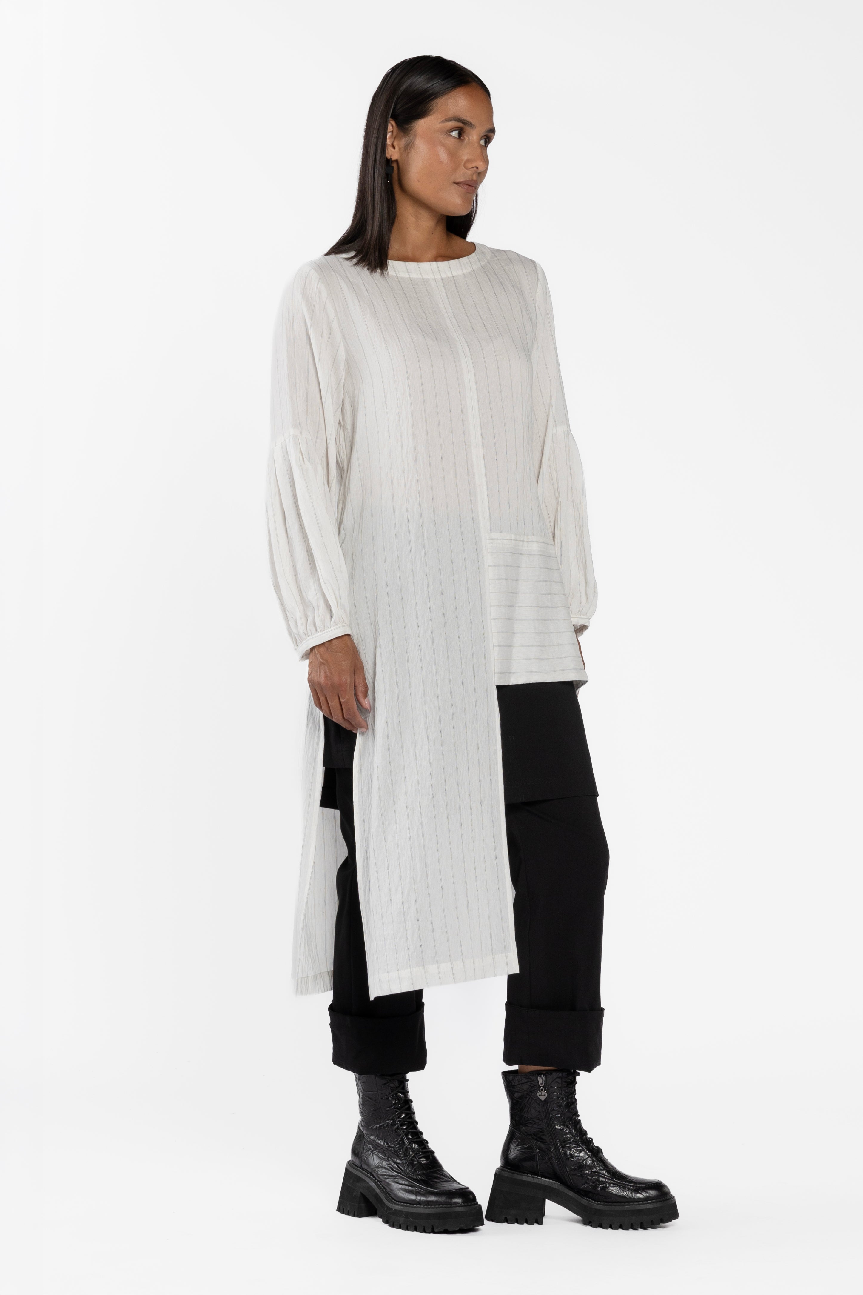 Voltage Asymmetric Tunic