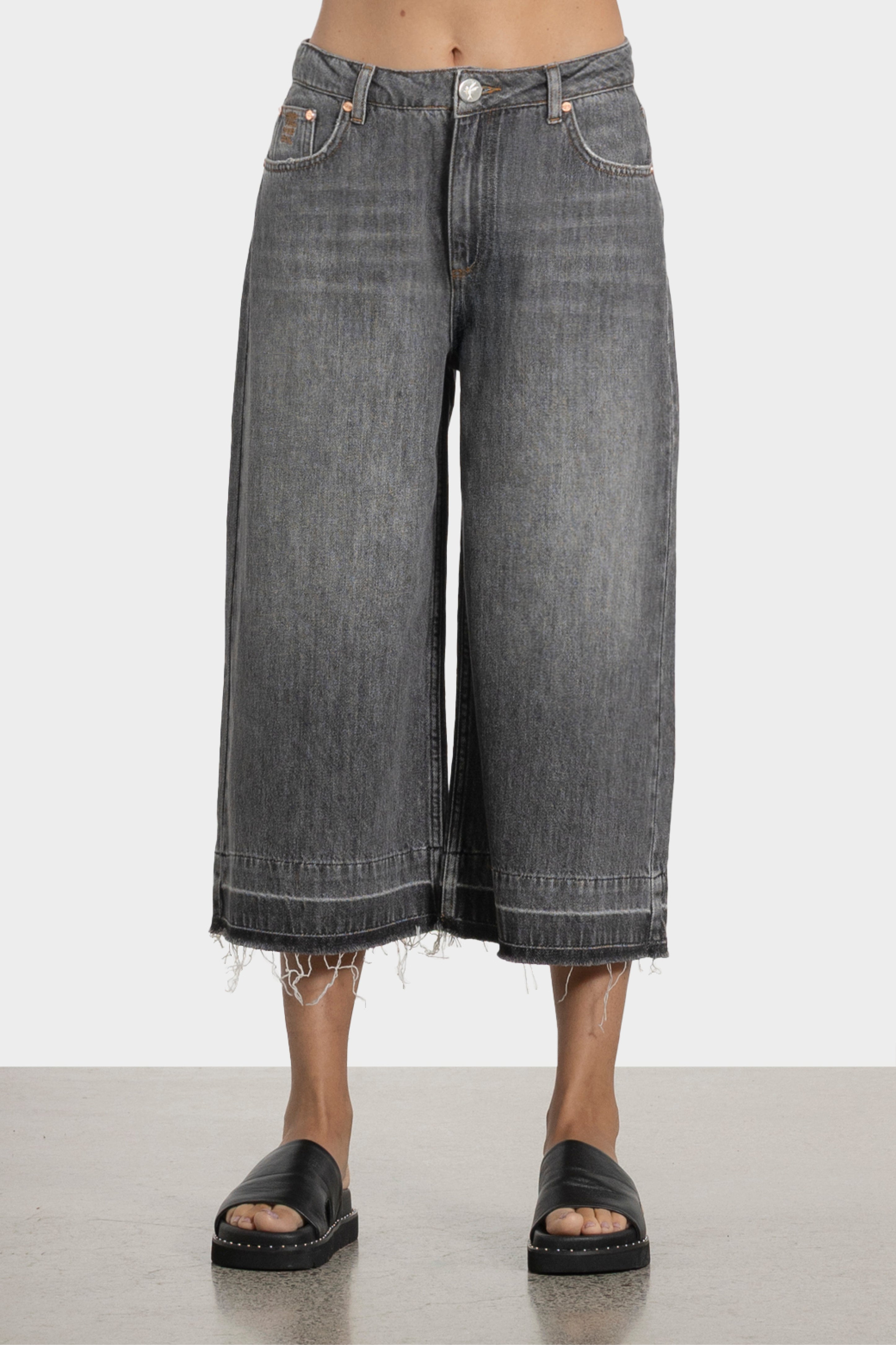720's Mid Waist Long Length Shorts