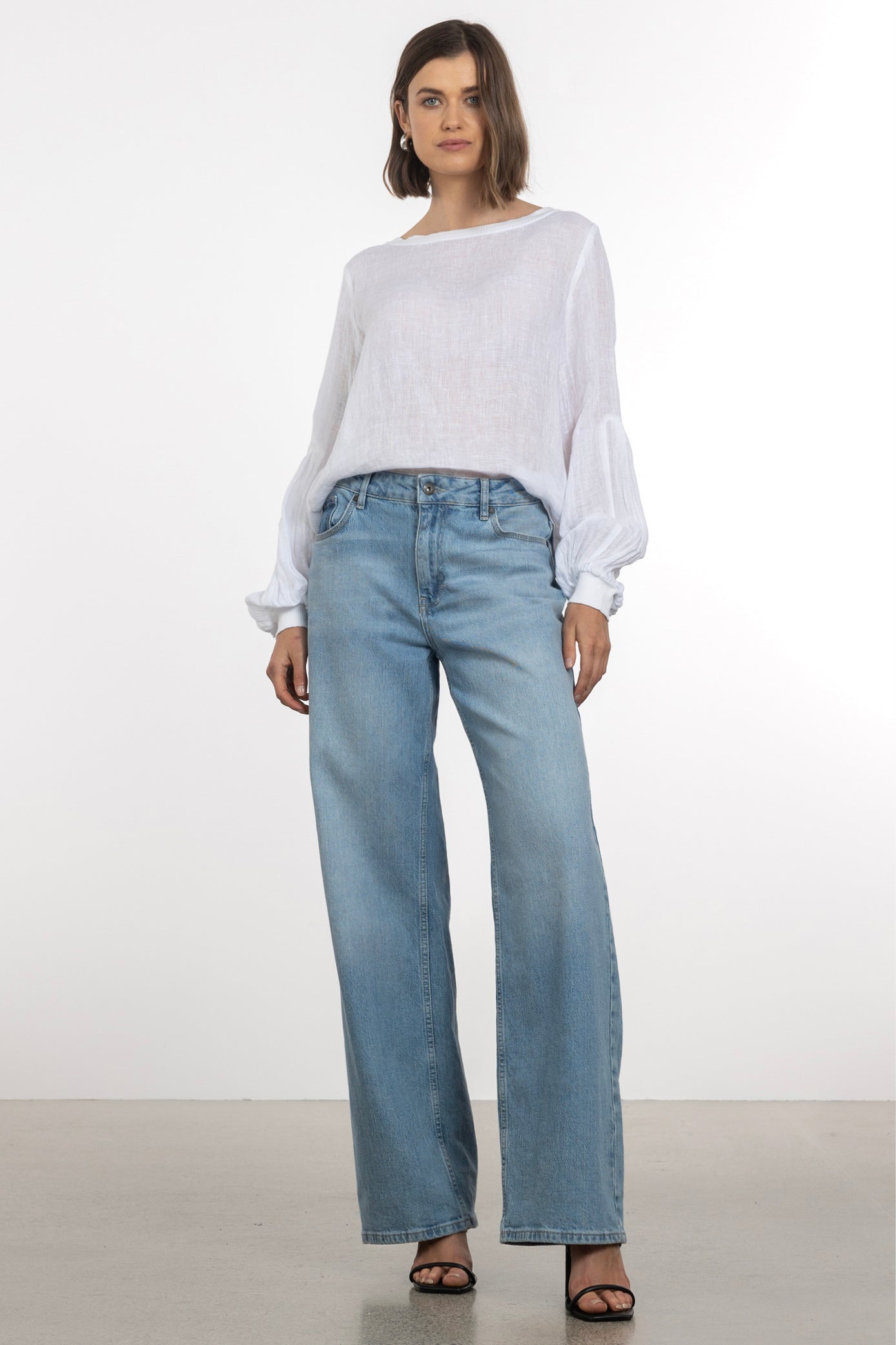 Vega Highwaist Wide Leg Jean