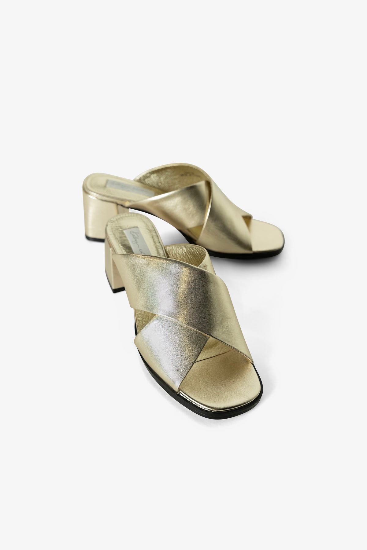 Lane Cross Front Mule