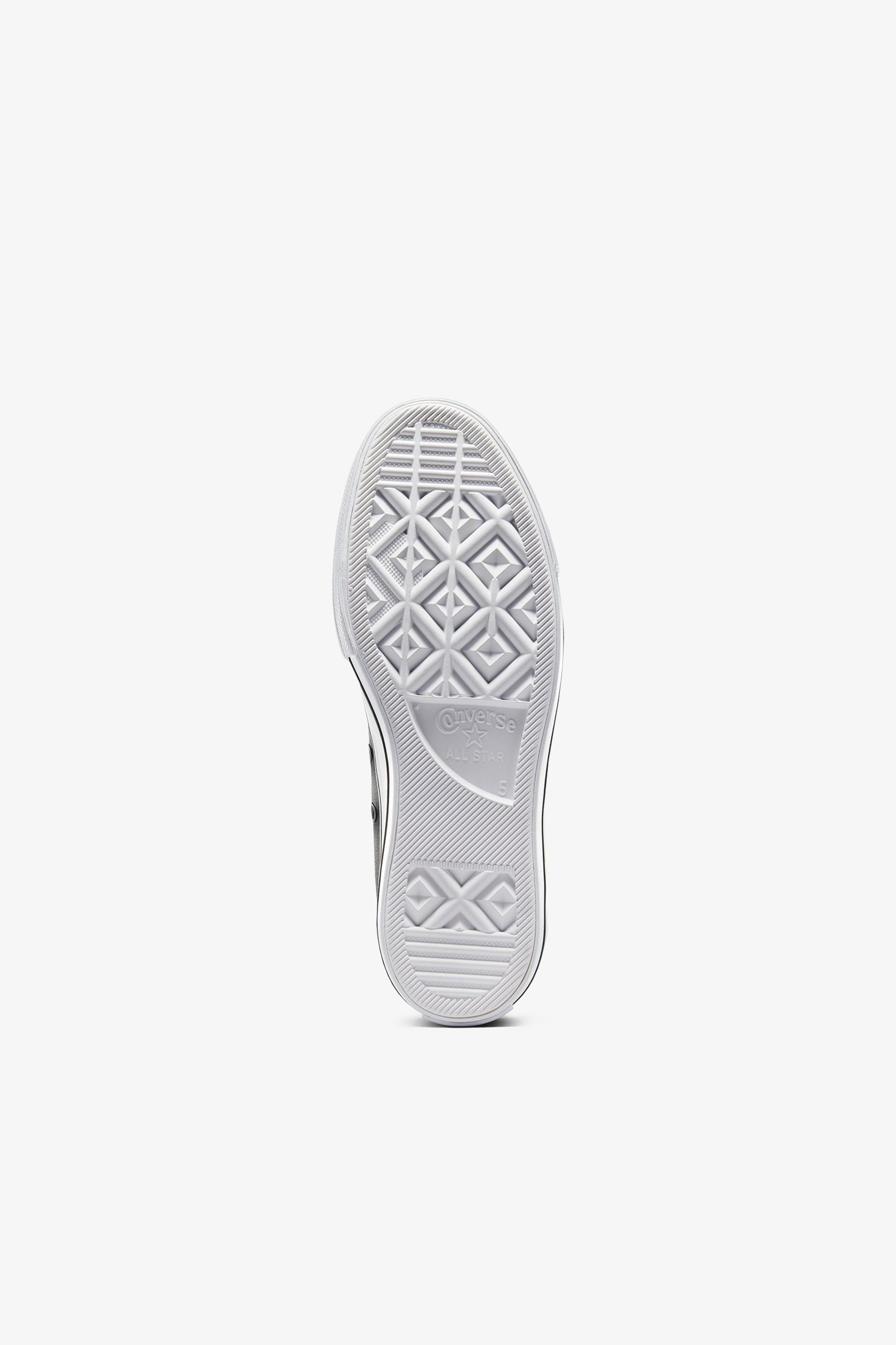 Chuck Taylor Platform Leather High Tops