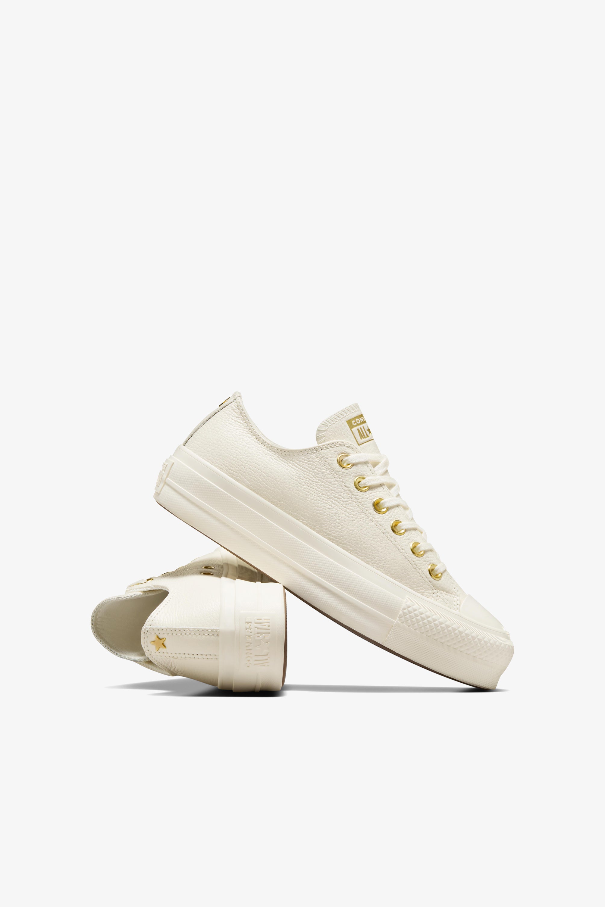 Chuck Taylor Platform Leather Low Tops