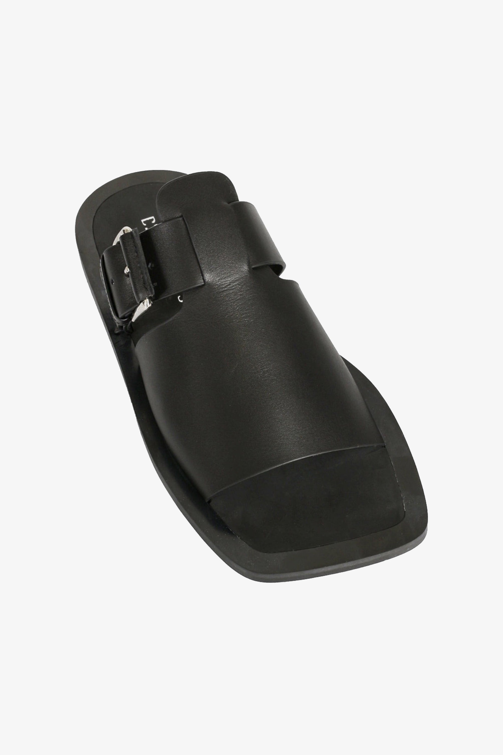 Clea Slide