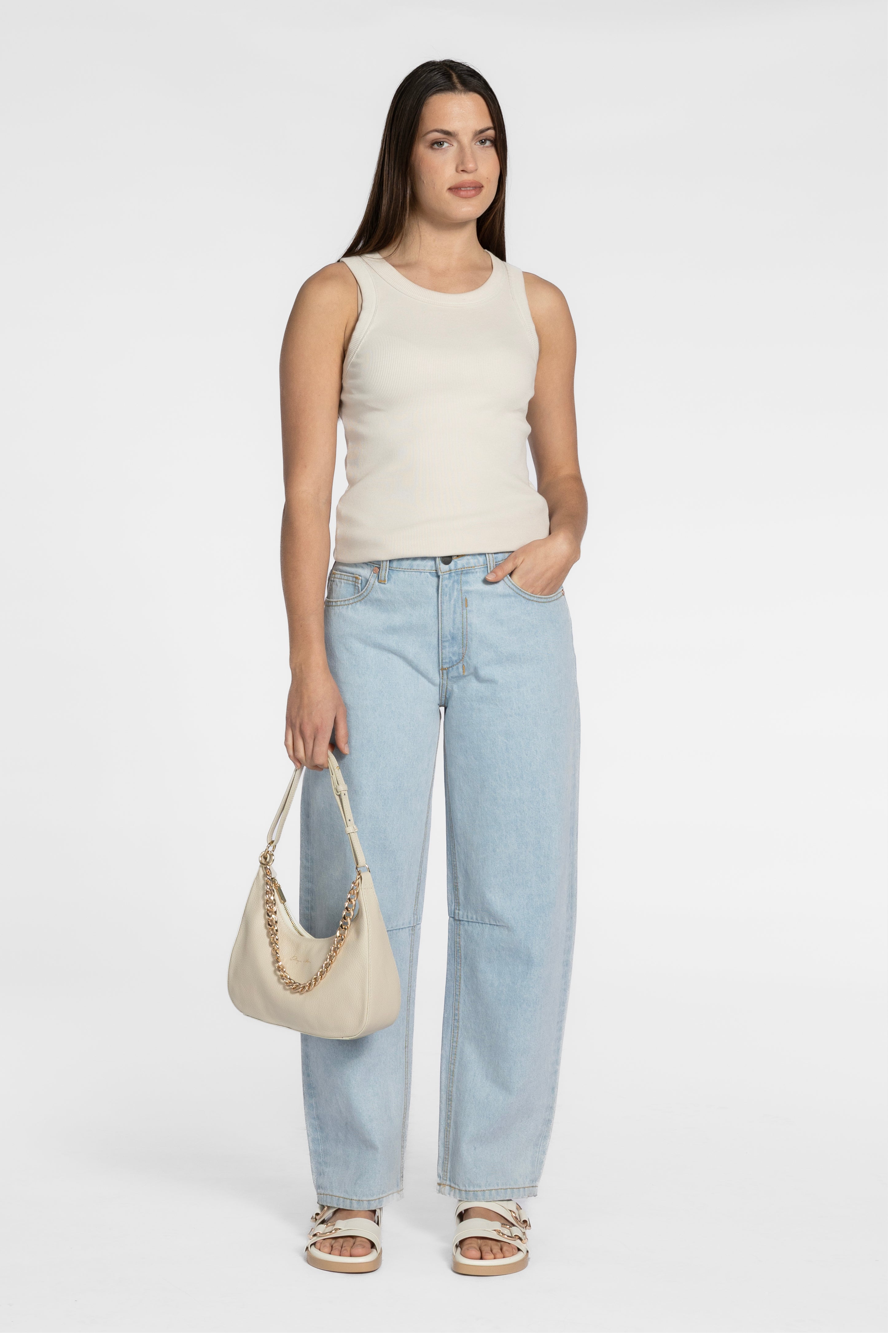 Chloe Mid Rise Barrel Jean
