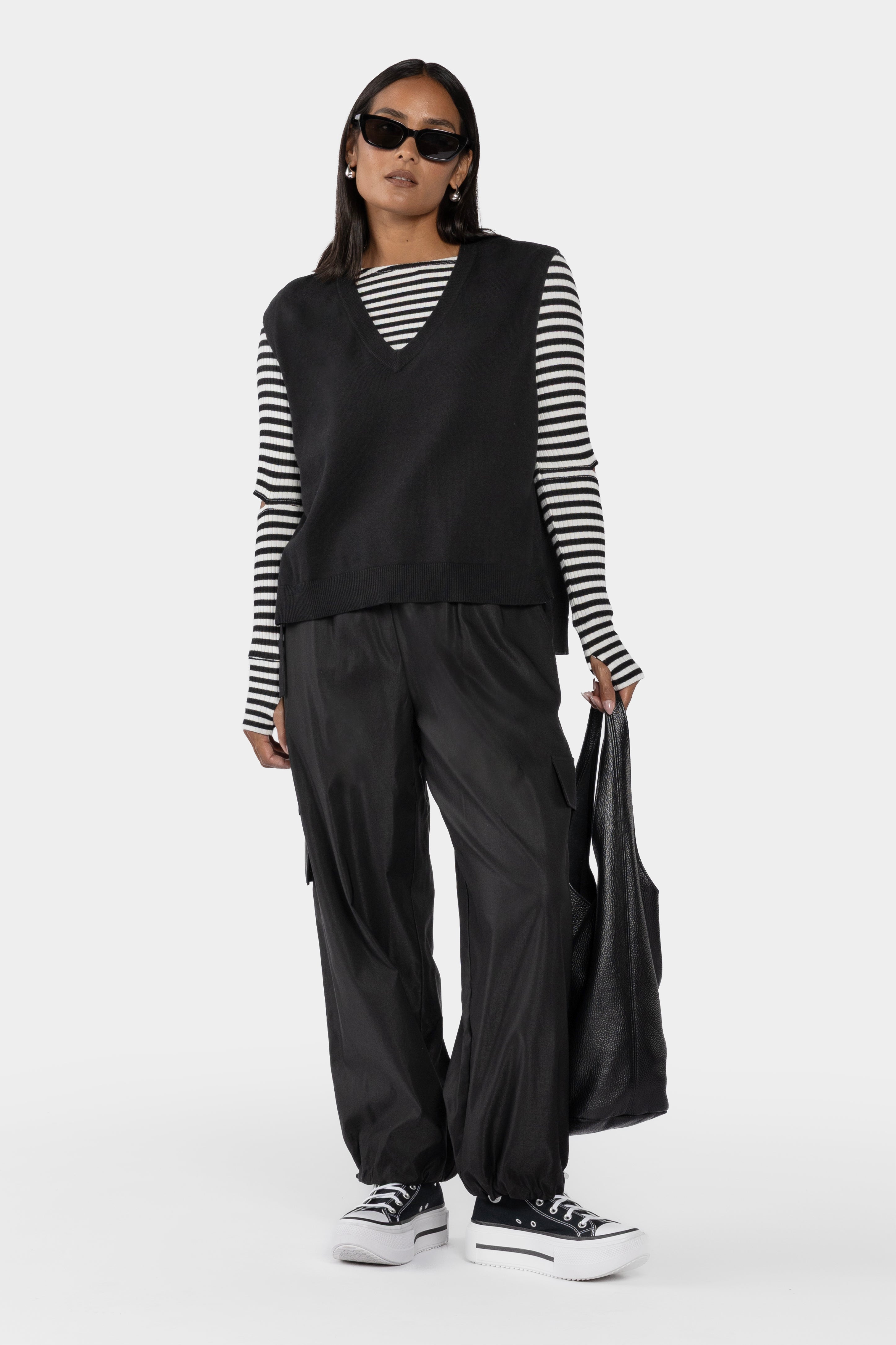 Eddie V Neck Gilet