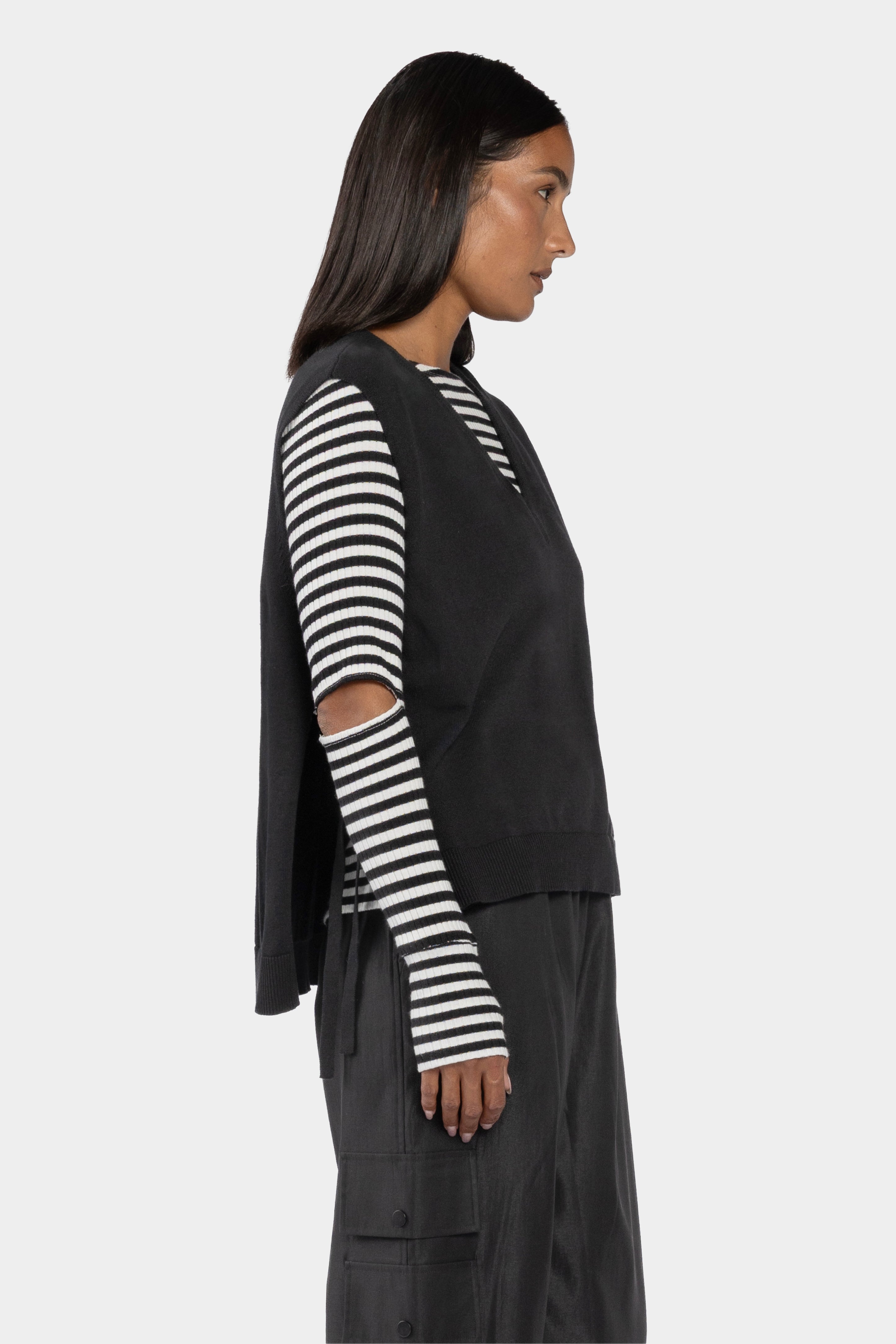 Eddie V Neck Gilet