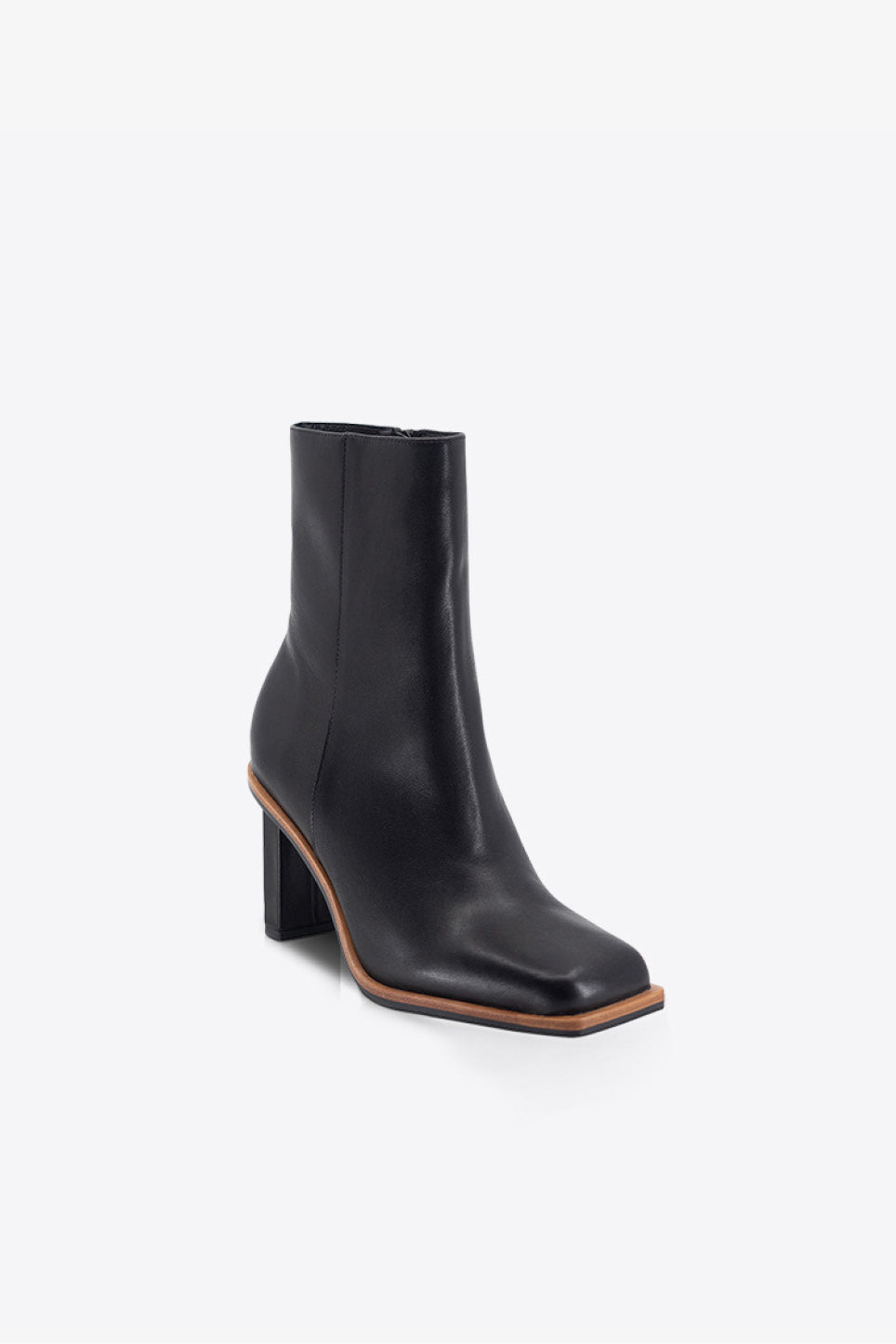 Eon Tall Boot