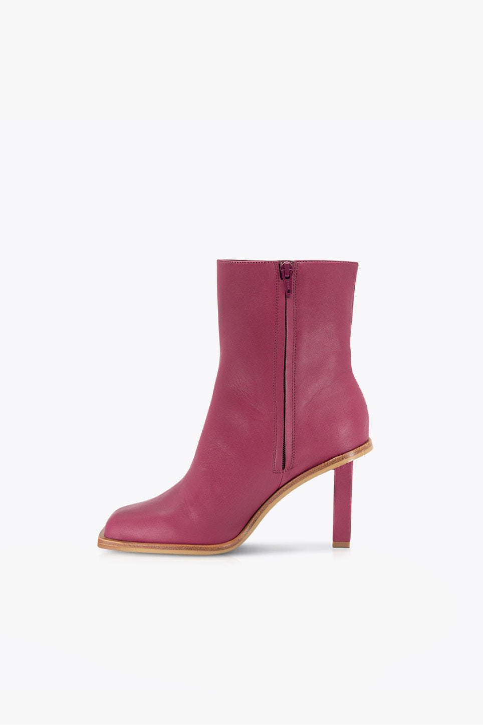 Eon Tall Boot