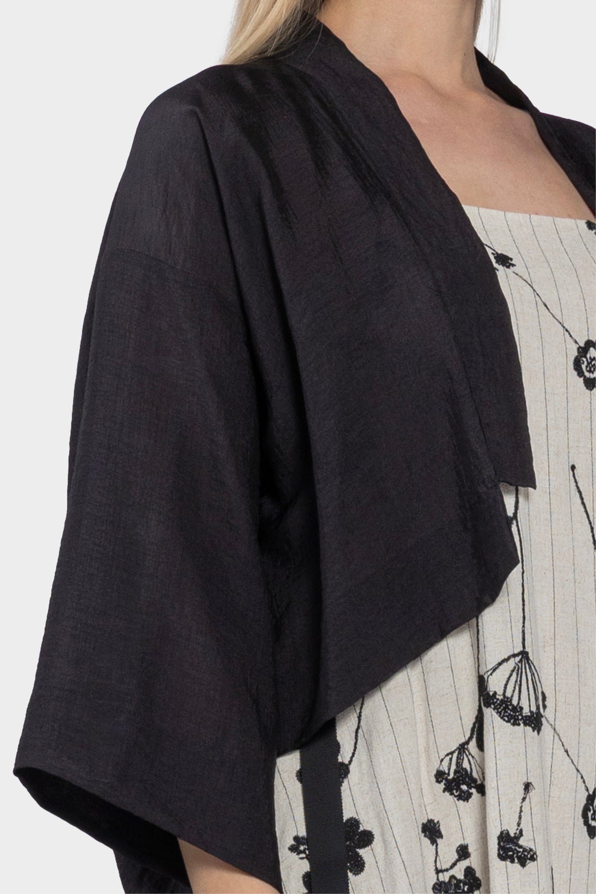 Soul Light Weight Kimono - Black
