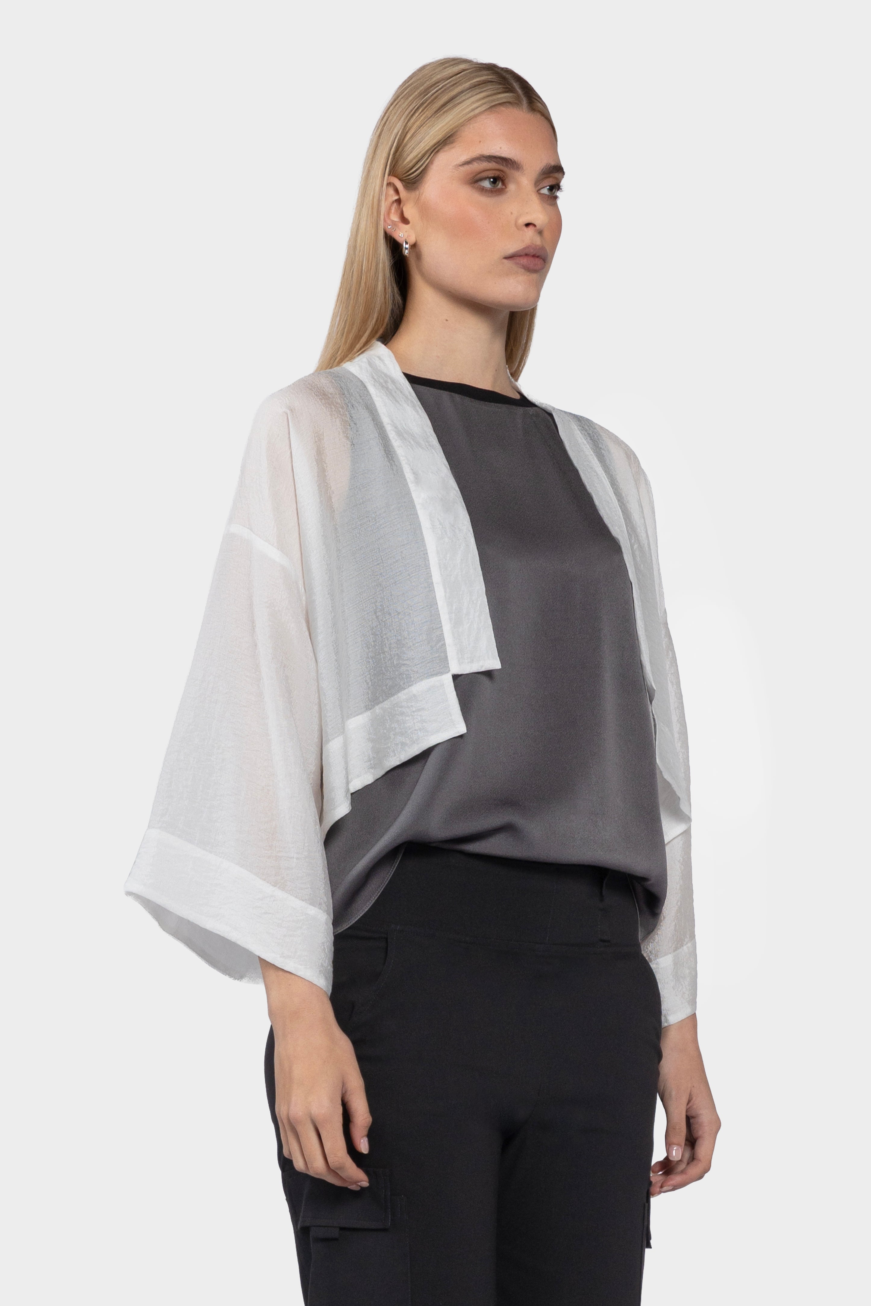 Soul Light Weight Kimono - White