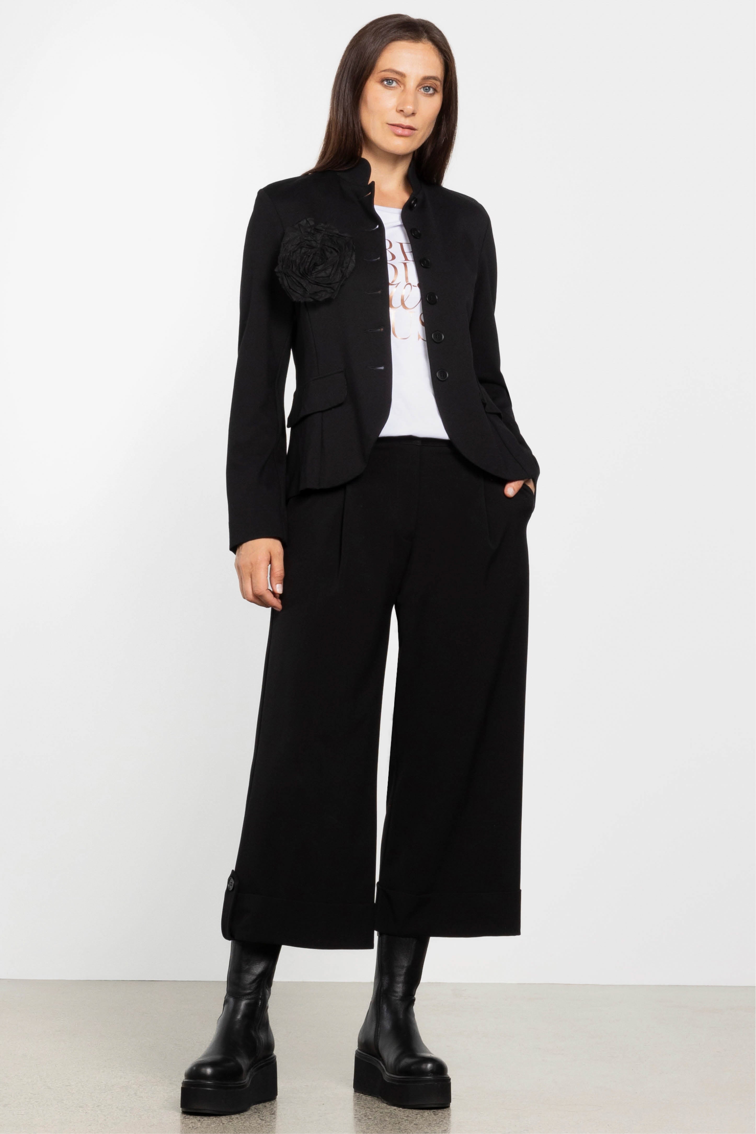Alanzo Wide Leg Cropped Pant