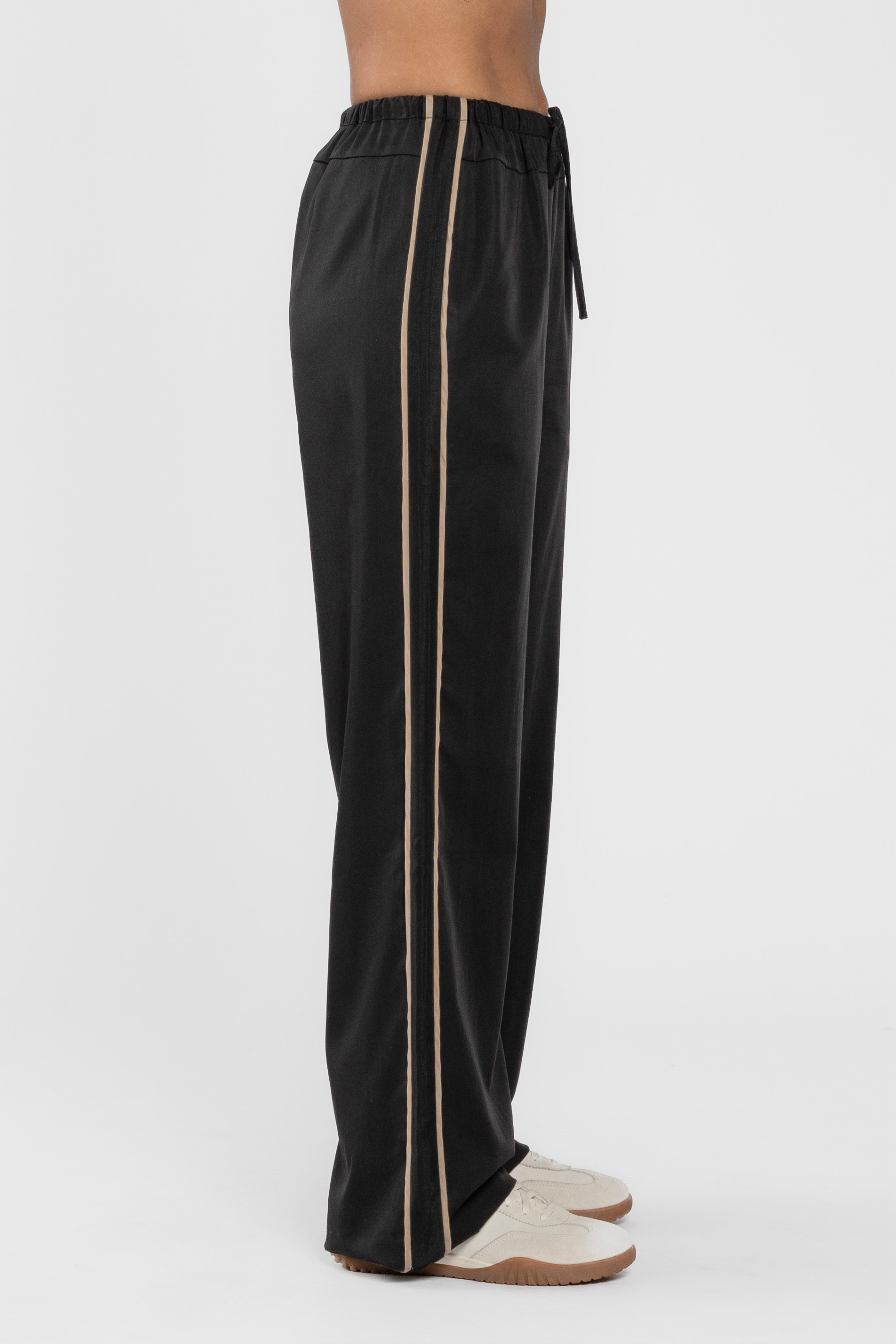 Ashwood Side Stripe Pant